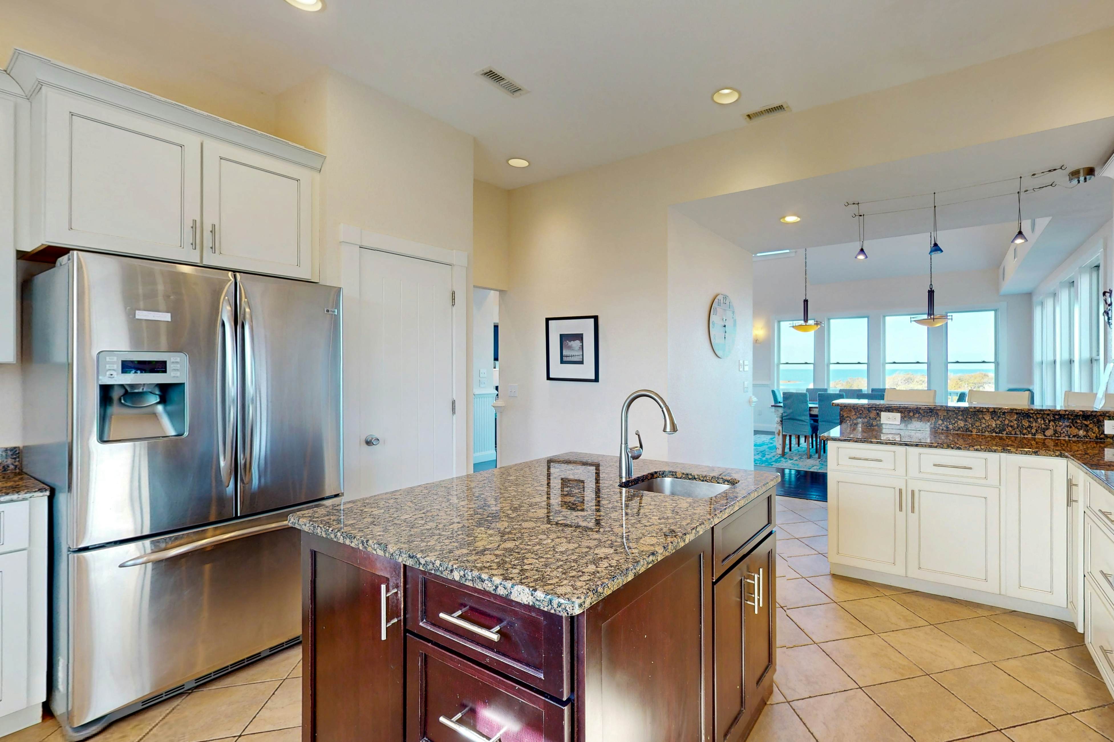 FOLE100 Oak Dunes 100