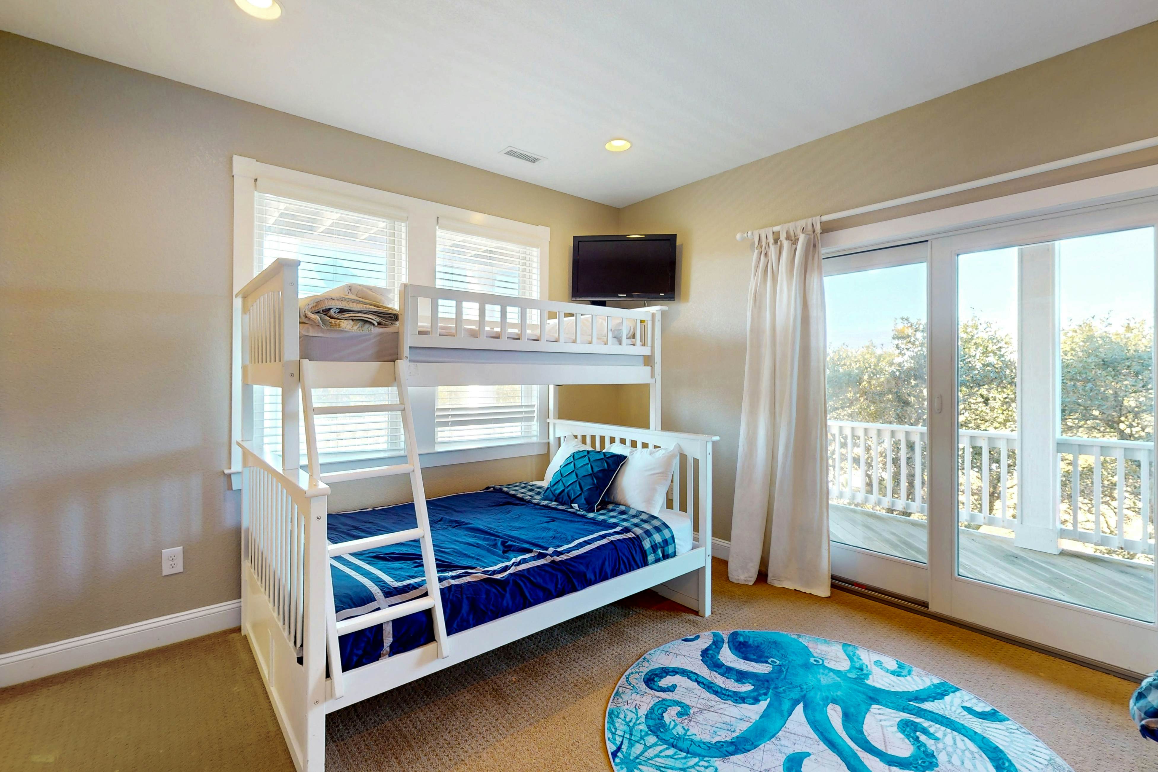 FOLE100 Oak Dunes 100