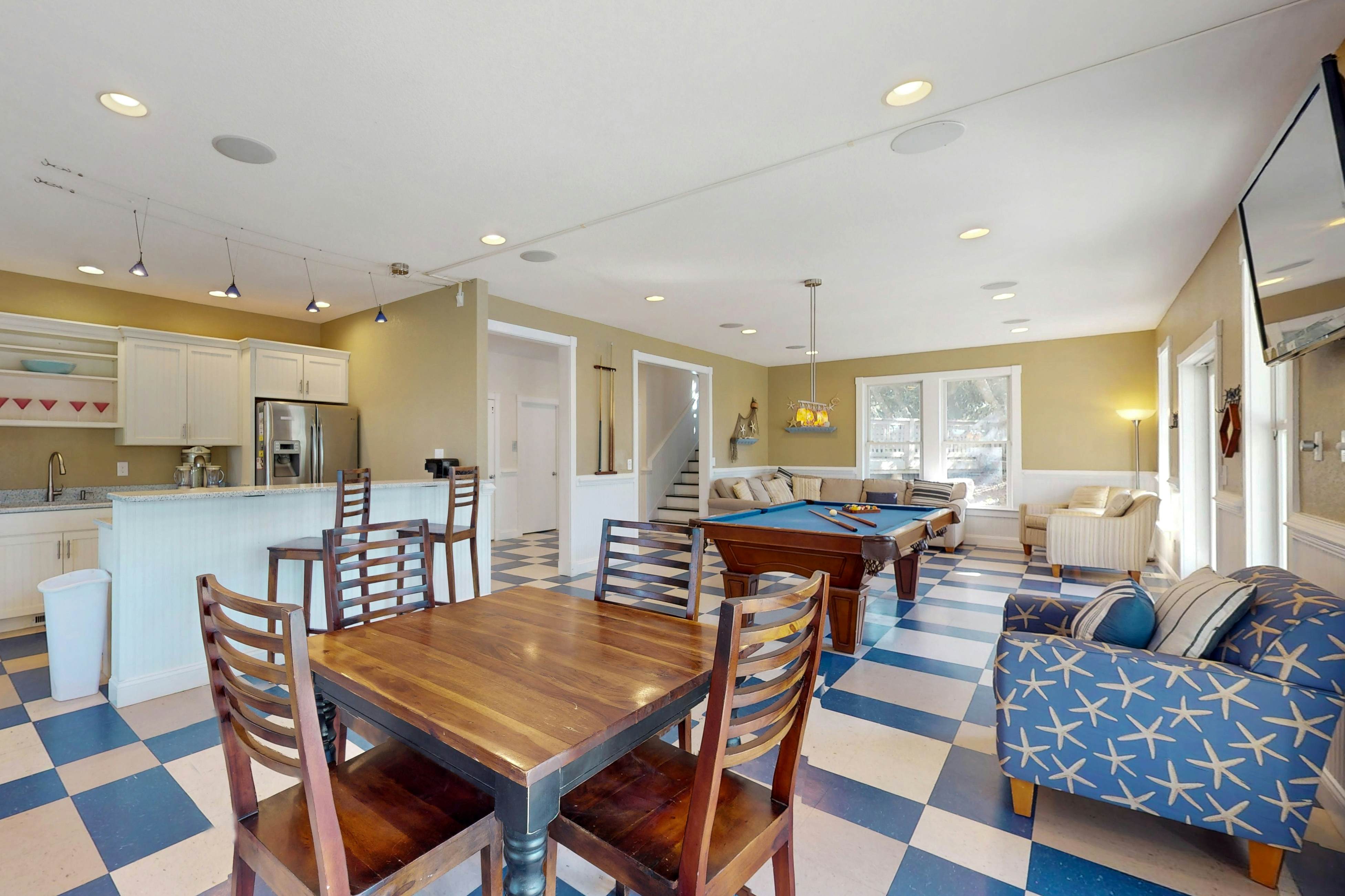 FOLE100 Oak Dunes 100