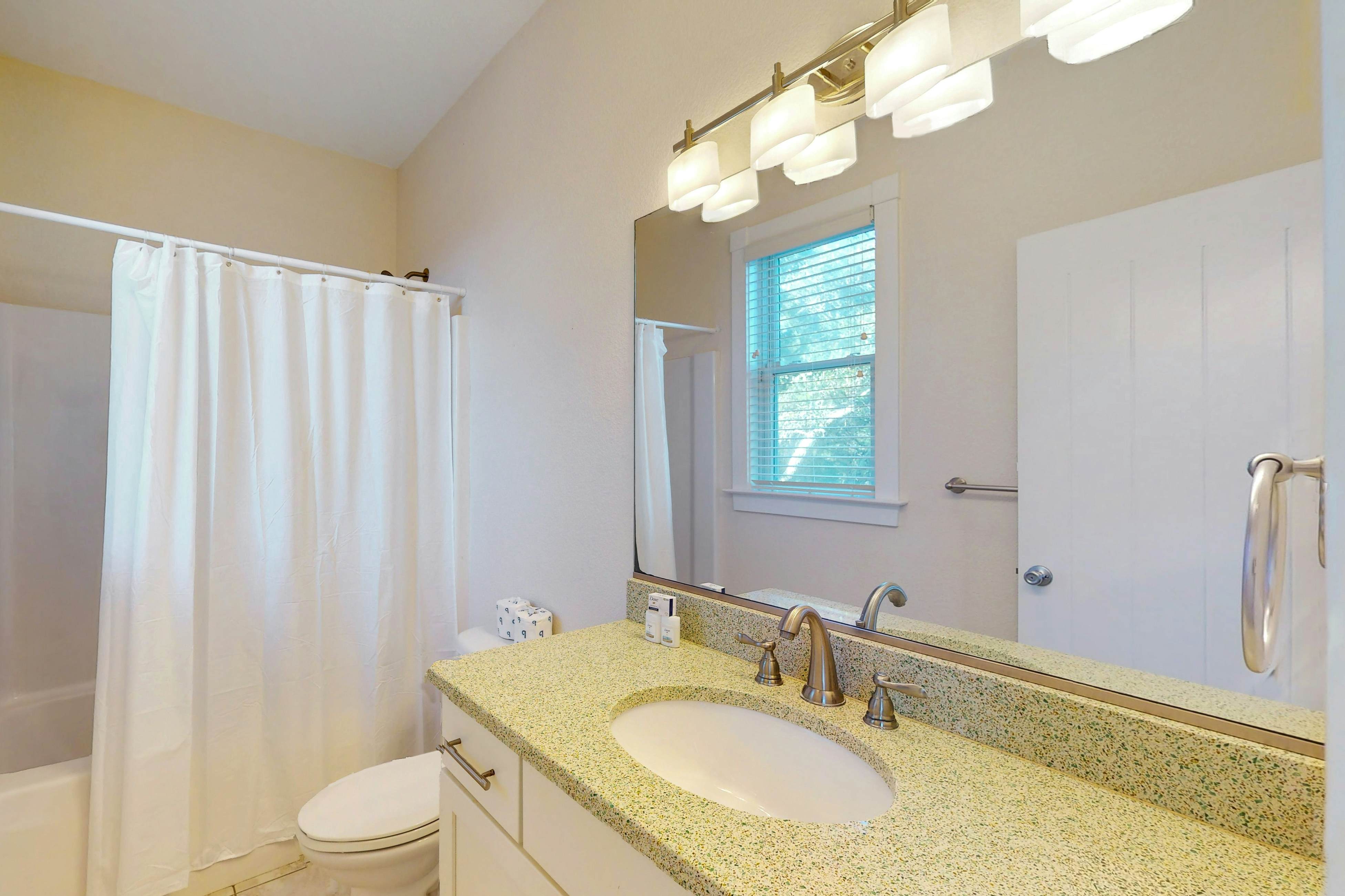 FOLE100 Oak Dunes 100