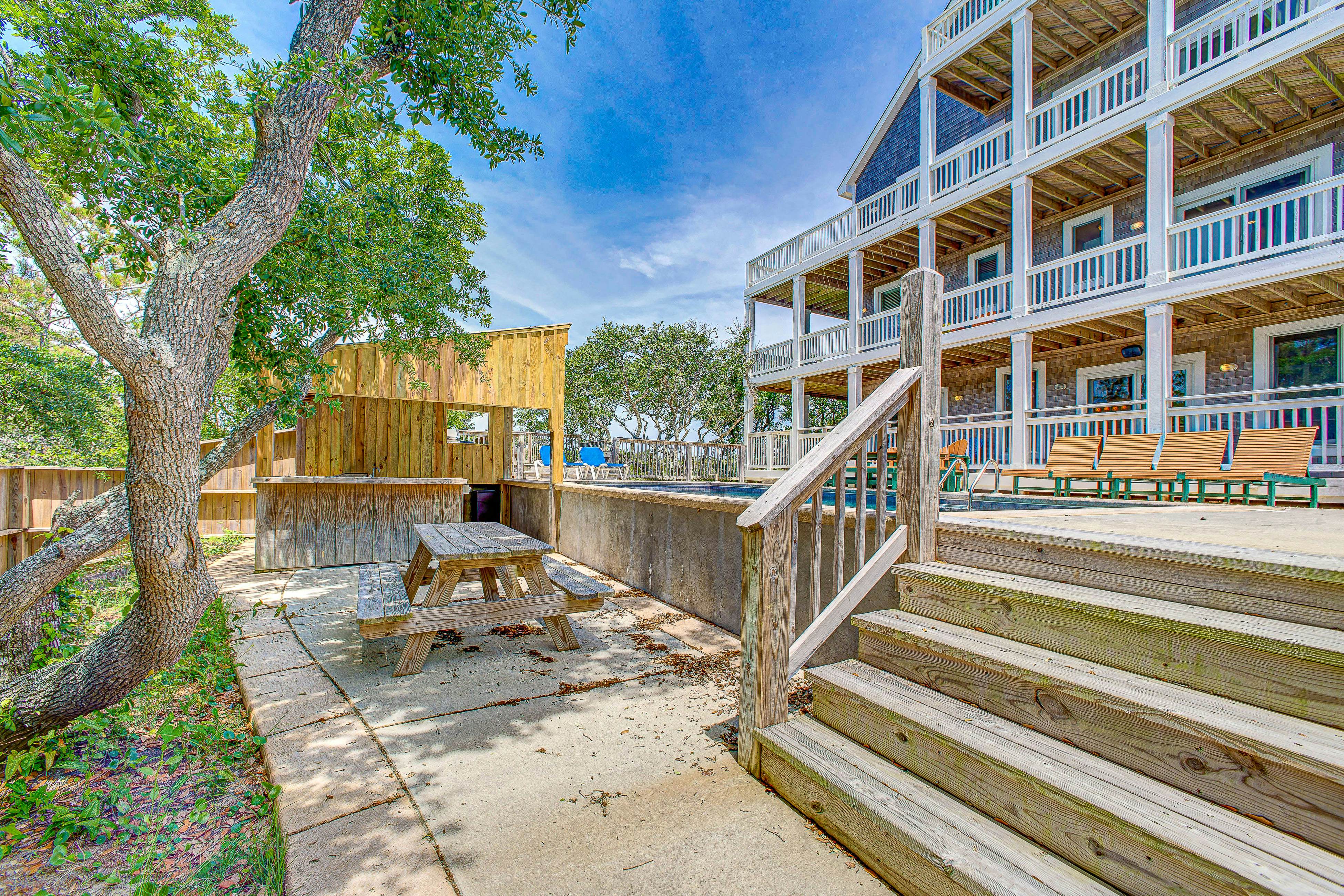 FOLE100 Oak Dunes 100