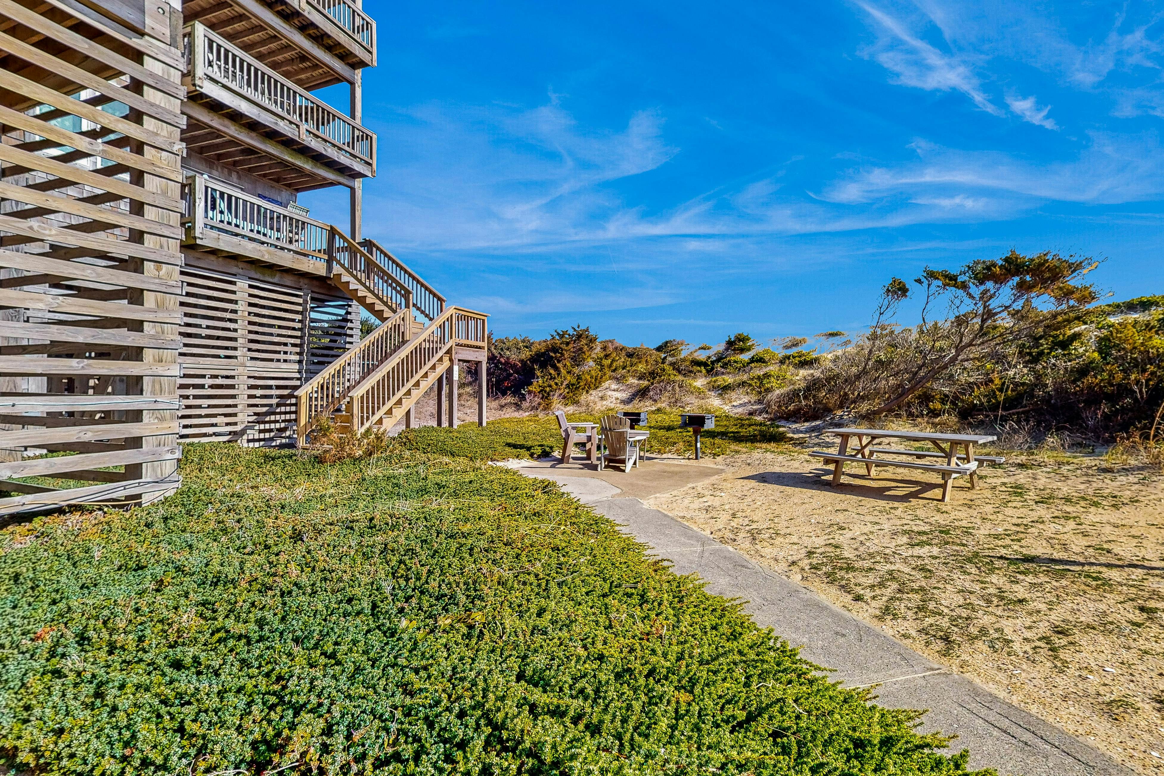 AVIK6 Tressa Terrace