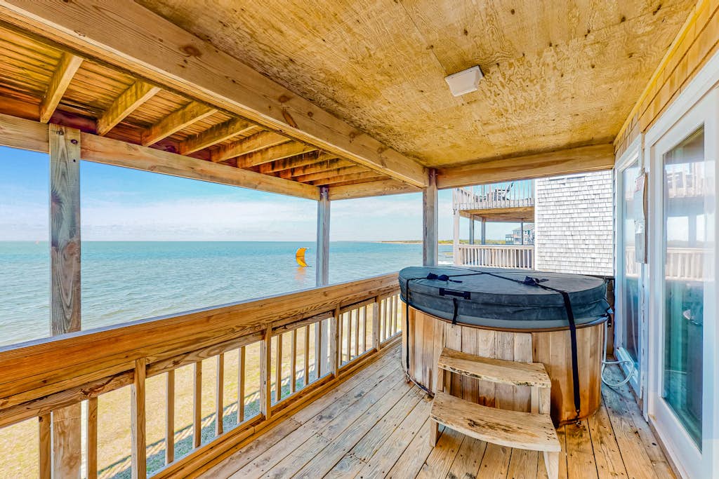Waterfront home with great Sound views, private hot tub, W/D, pool, AC