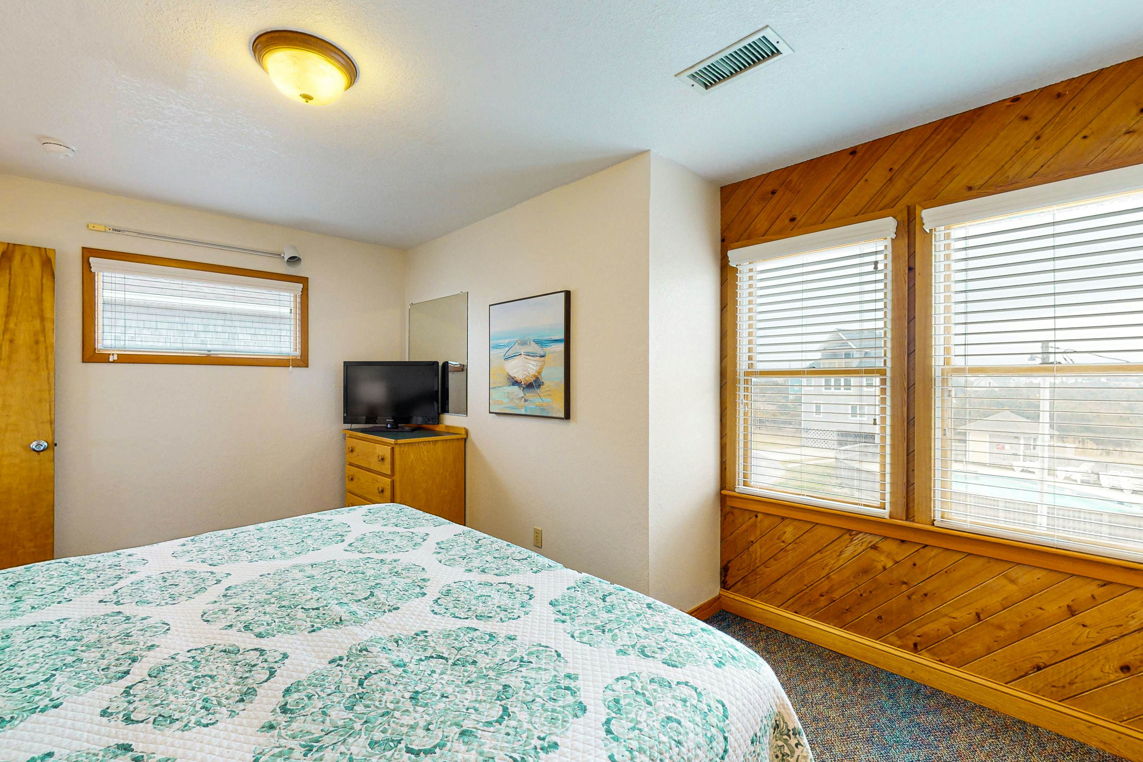 AVIC4 Island Squall  #4-I