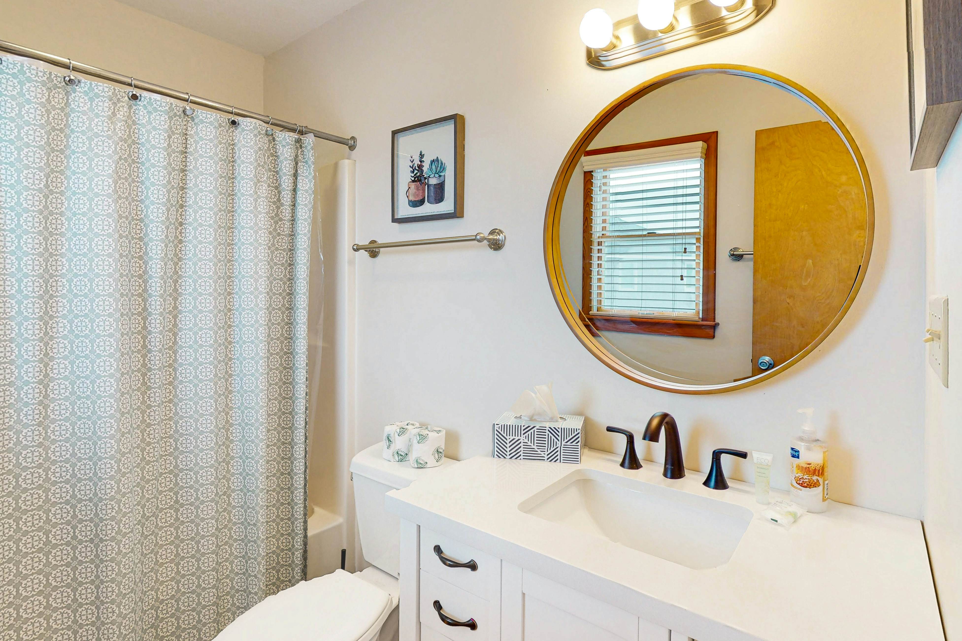 AVIC4 Island Squall  #4-I