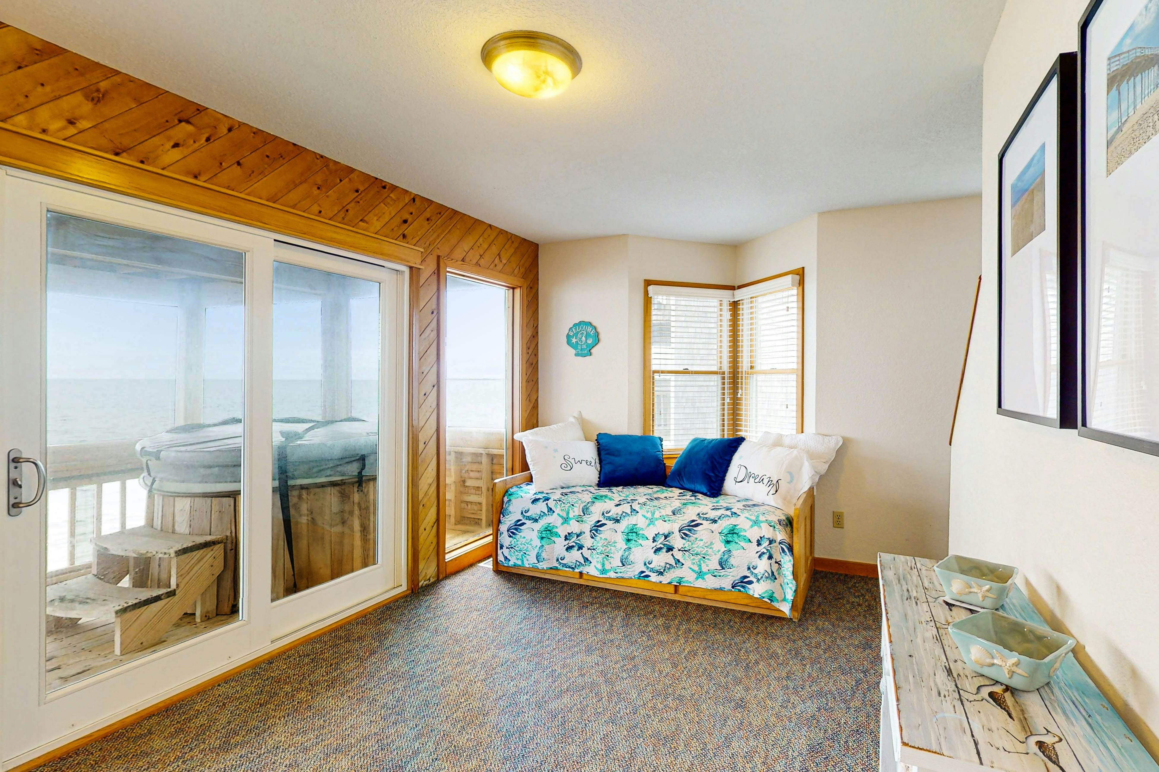 AVIC4 Island Squall  #4-I