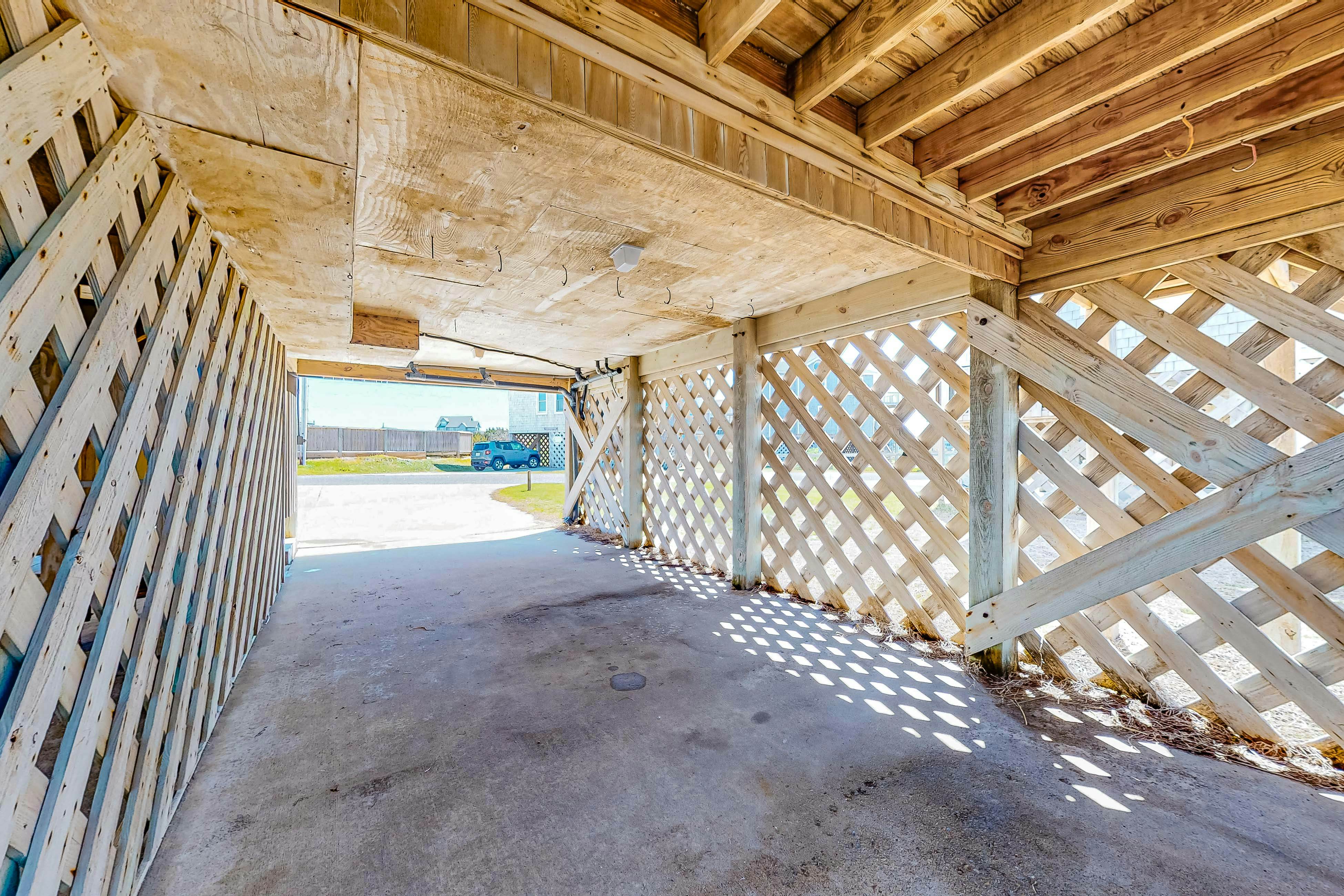 AVIC4 Island Squall  #4-I