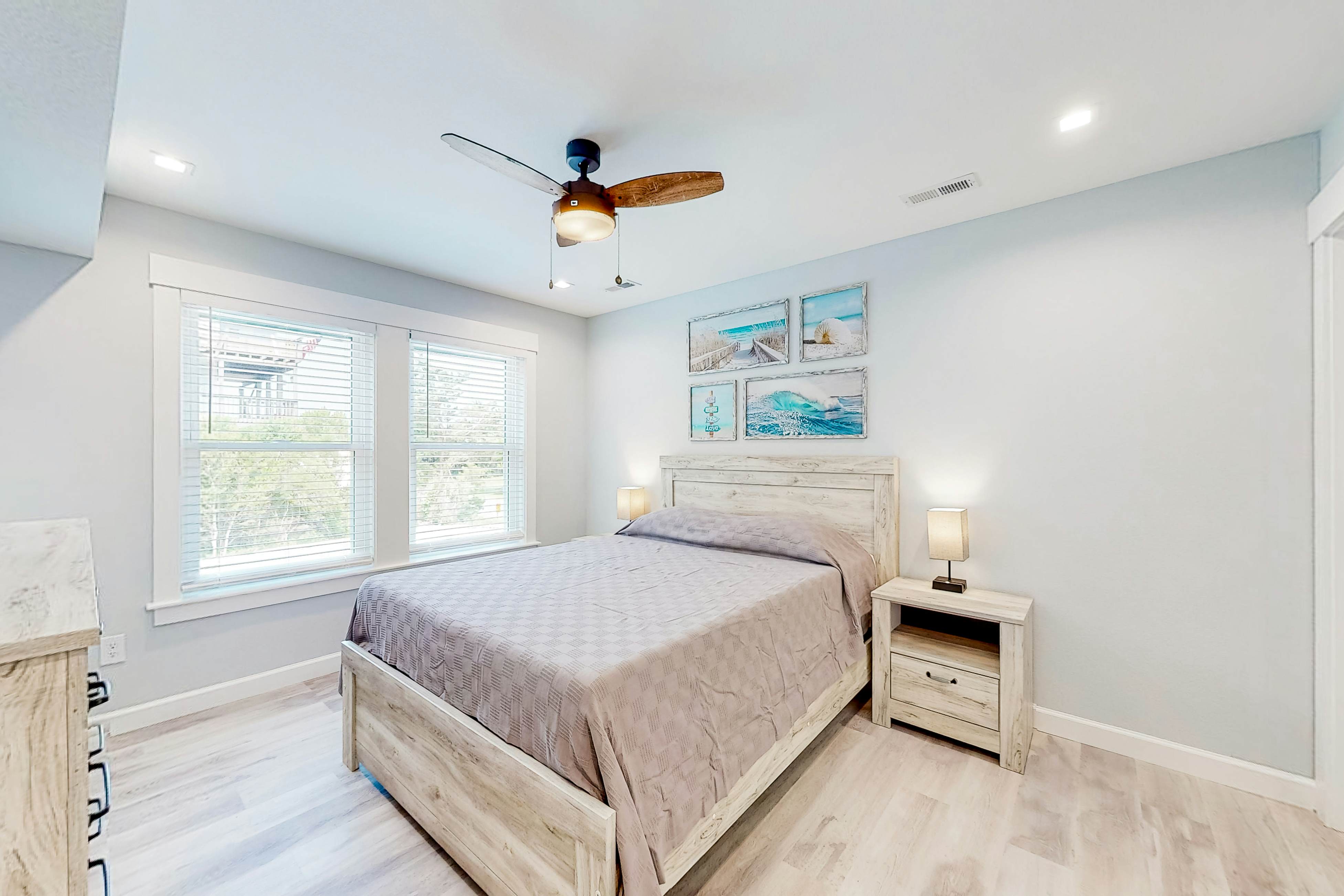 AV100 Coastal Paradise