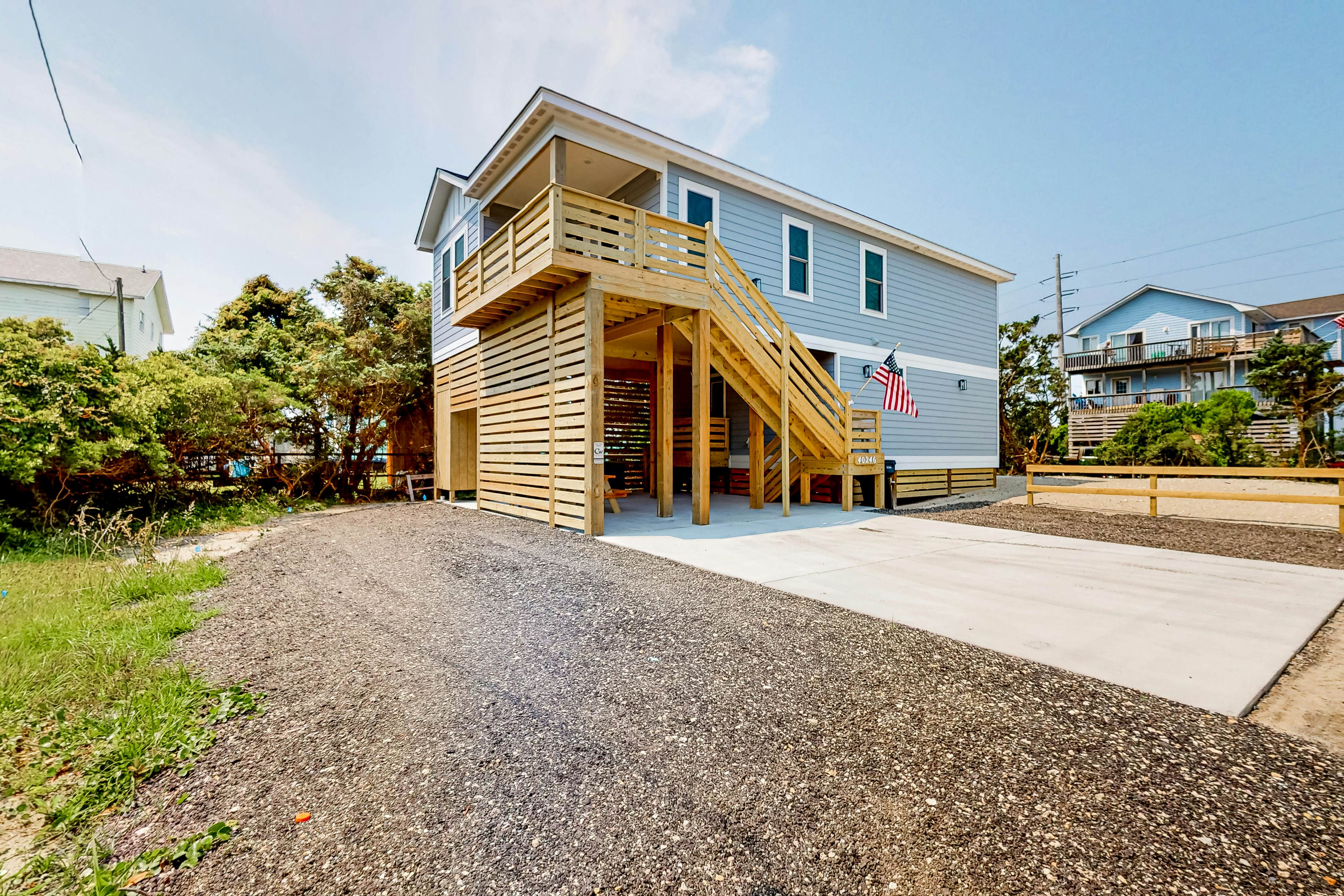 AV100 Coastal Paradise