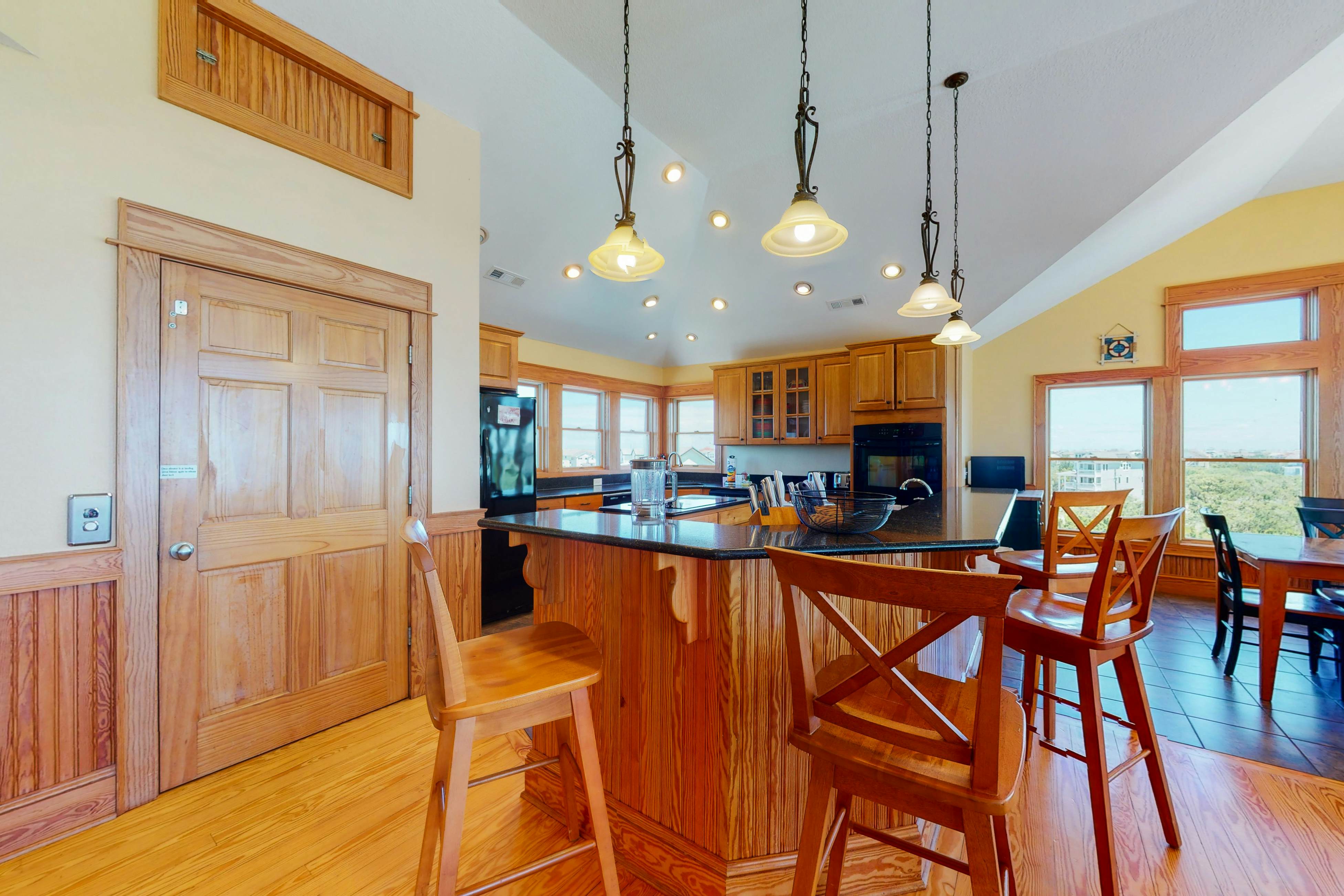 AVKS104 Grand Slam #4-10