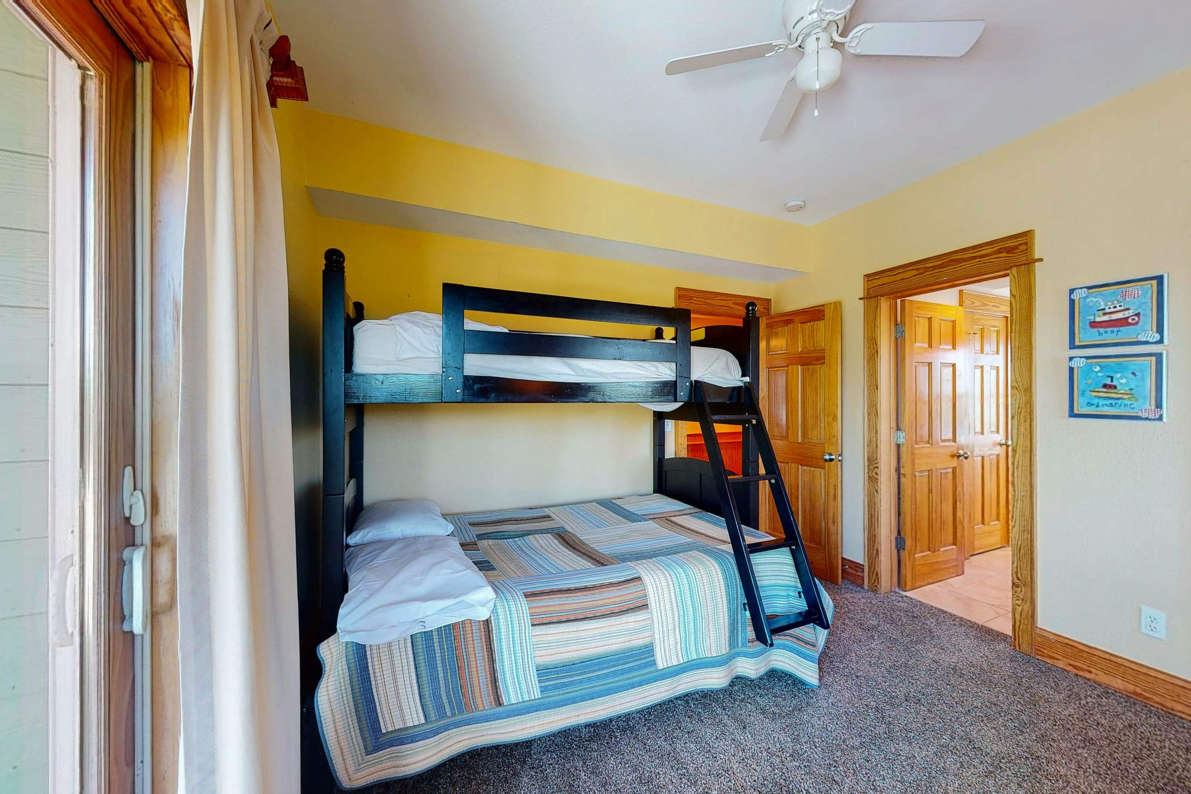 AVKS104 Grand Slam #4-10