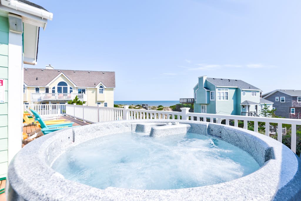 Dog-friendly beach home with private pool, hot tub, AC, pool table & game room