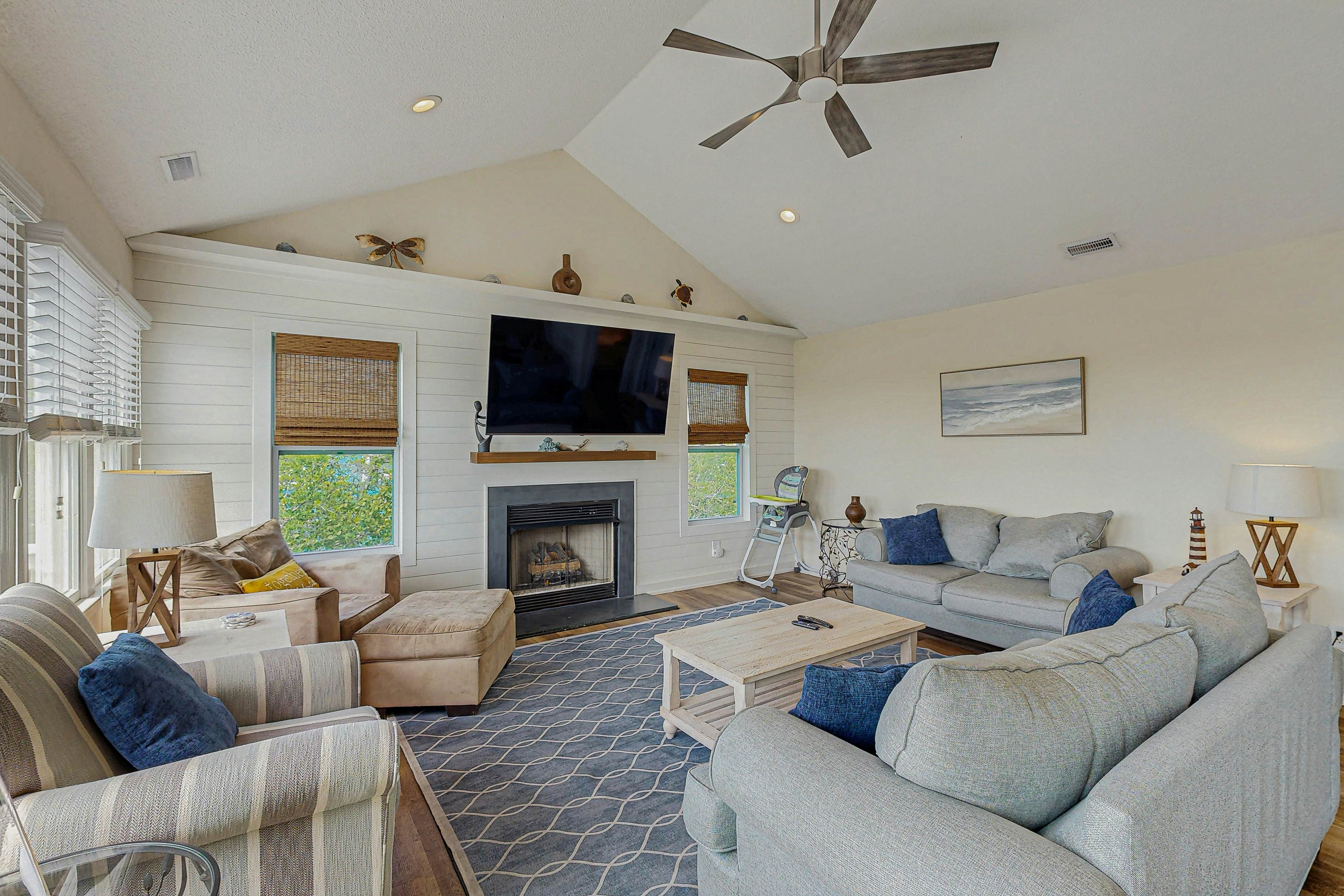 AVWKS121 Time and Tide #1-12