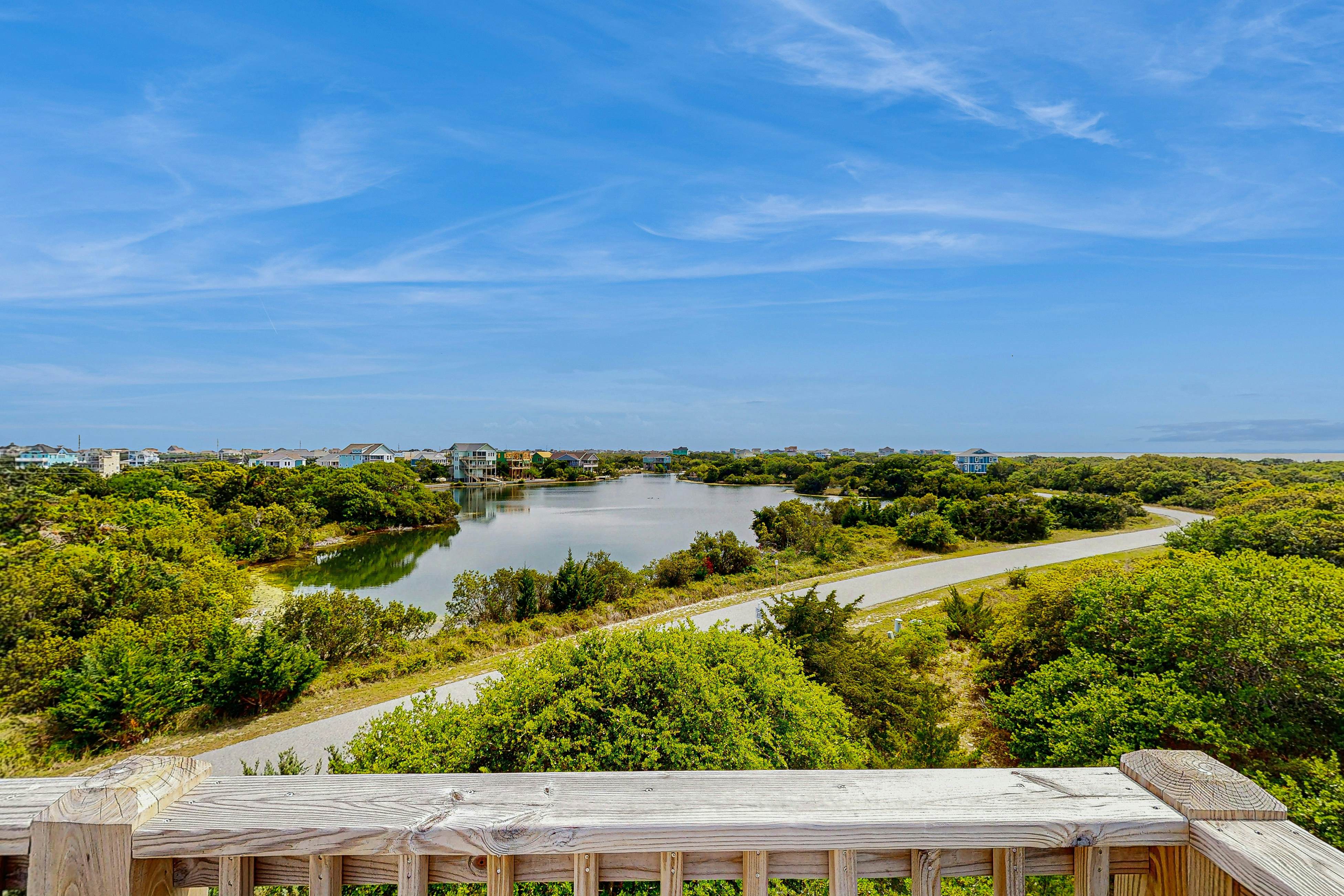 AVWKS121 Time and Tide #1-12