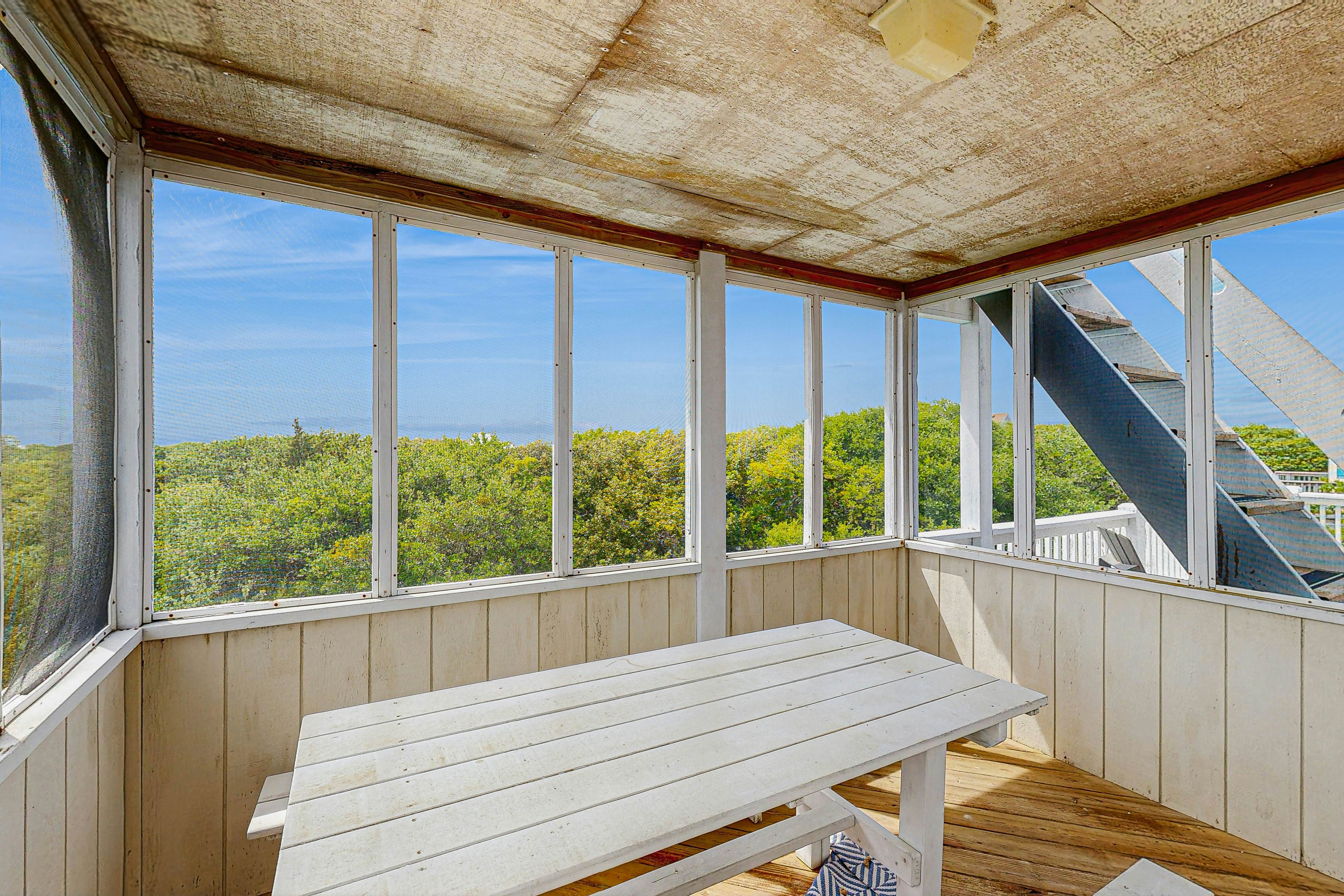 AVWKS121 Time and Tide #1-12