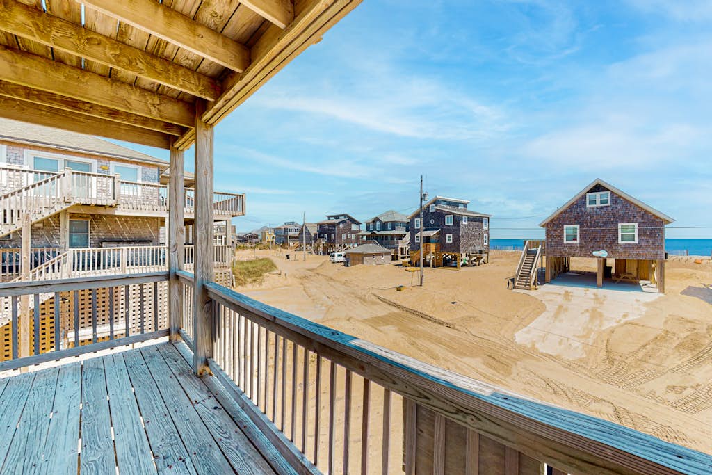 Oceanfront, Dog-Friendly House w/Free WiFi, Shared Pool, and Ocean Views