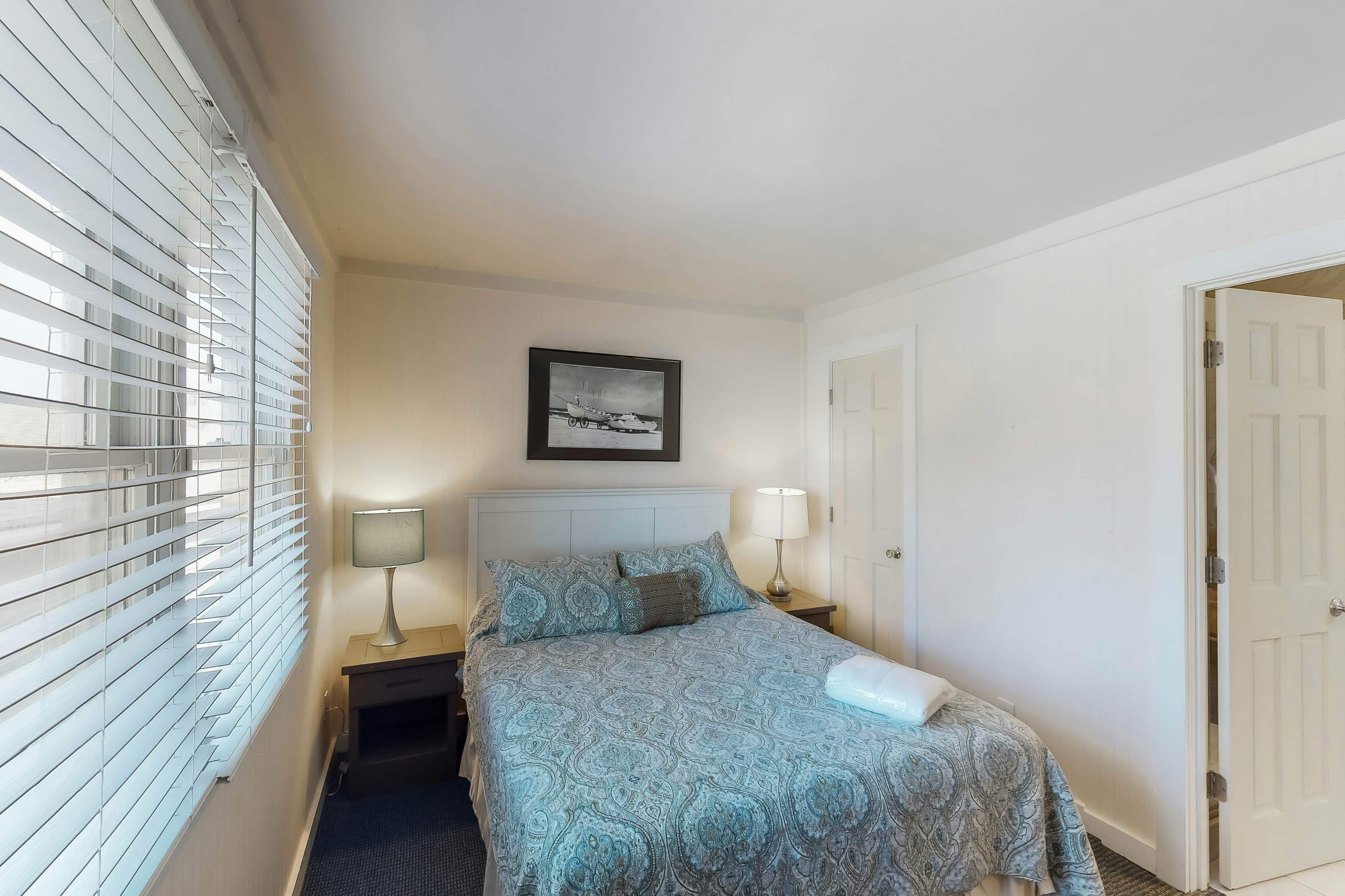 HAHD17 Recess  #17-HH