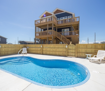 RO120 The Knotty Whale