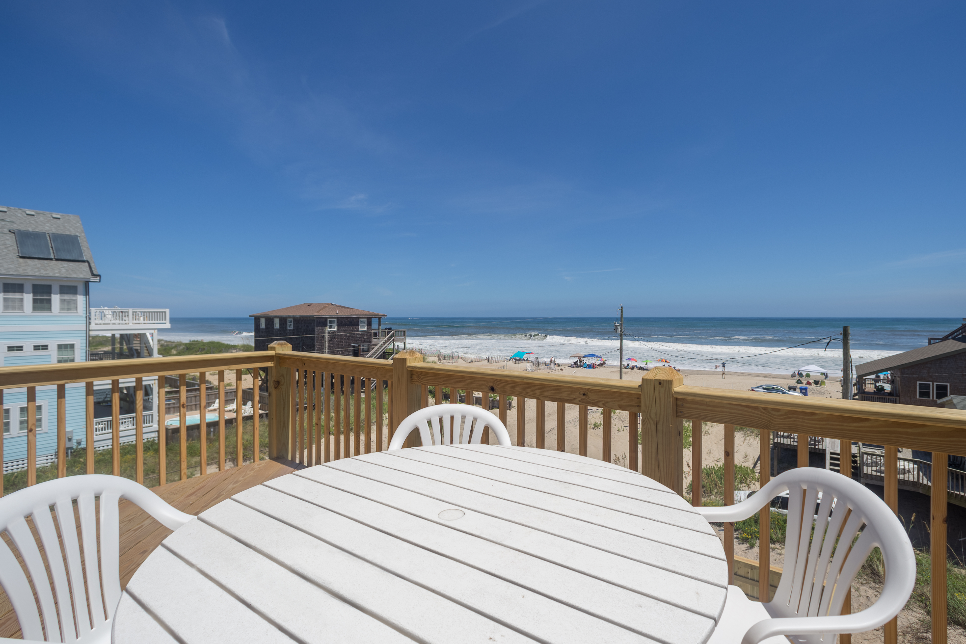 Dog-friendly, idyllic beachfront house with private pool, hot tub, AC, & deck