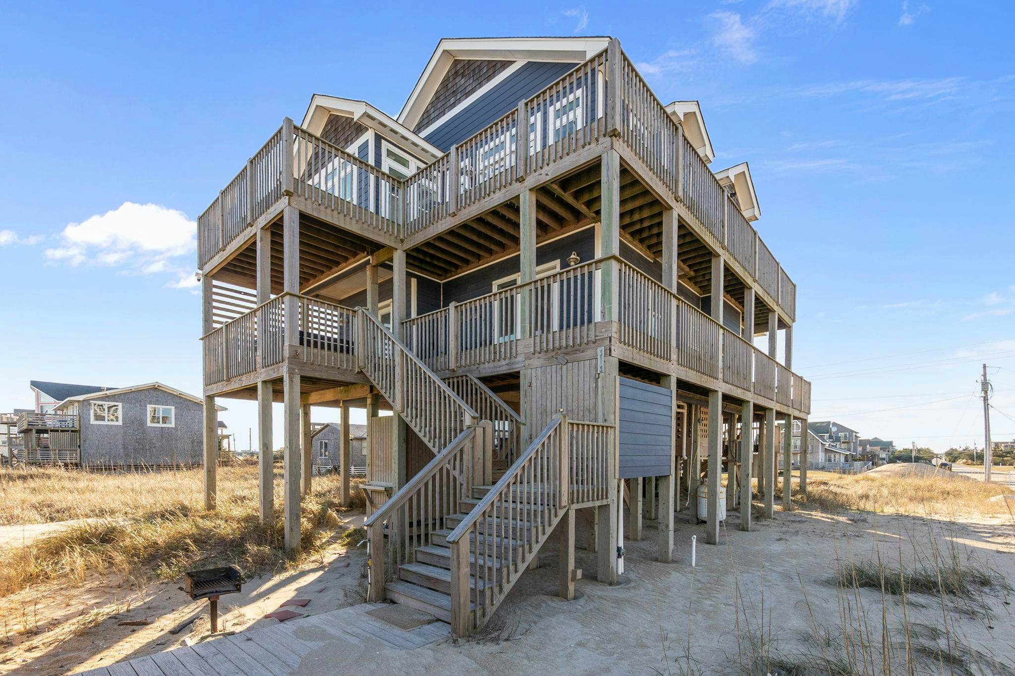 RO120 The Knotty Whale