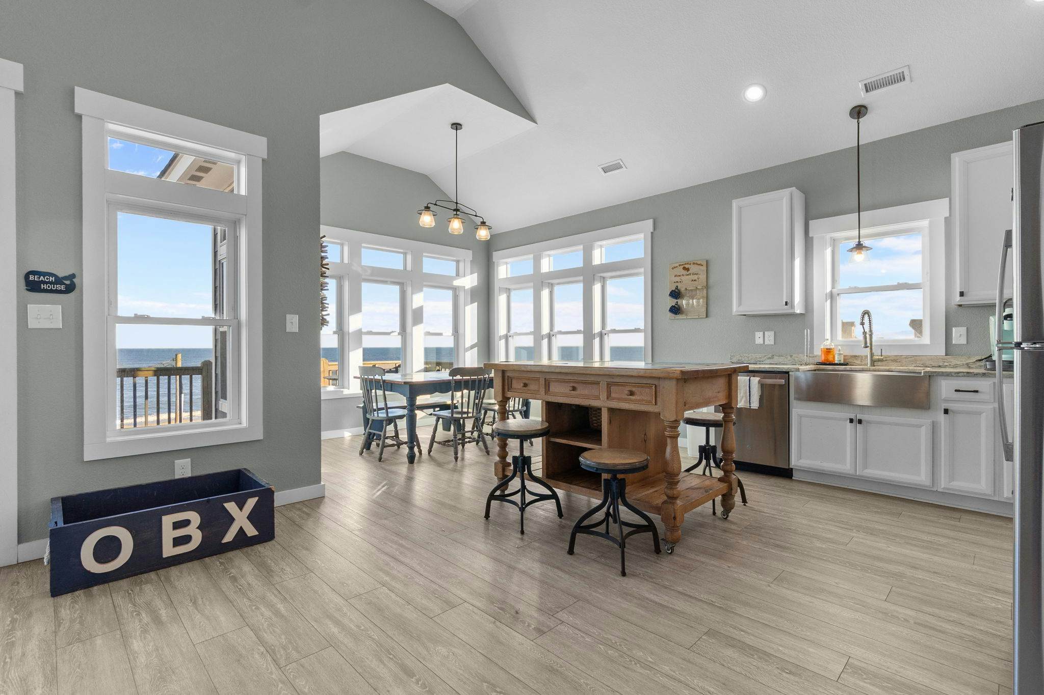 RO120 The Knotty Whale