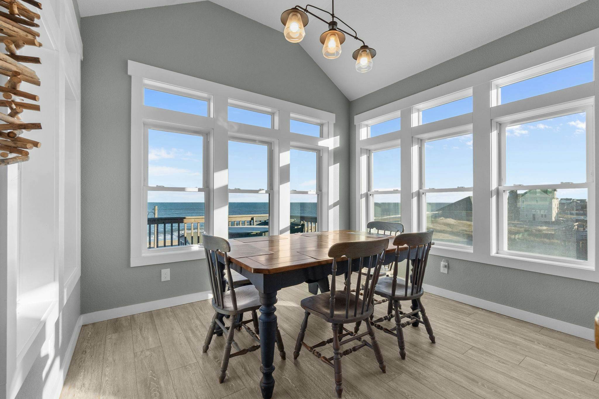 RO120 The Knotty Whale