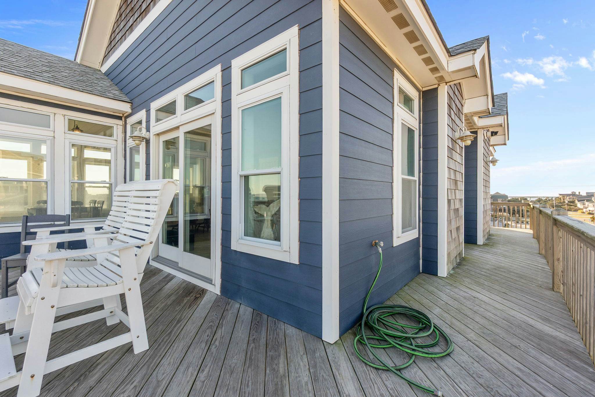 RO120 The Knotty Whale