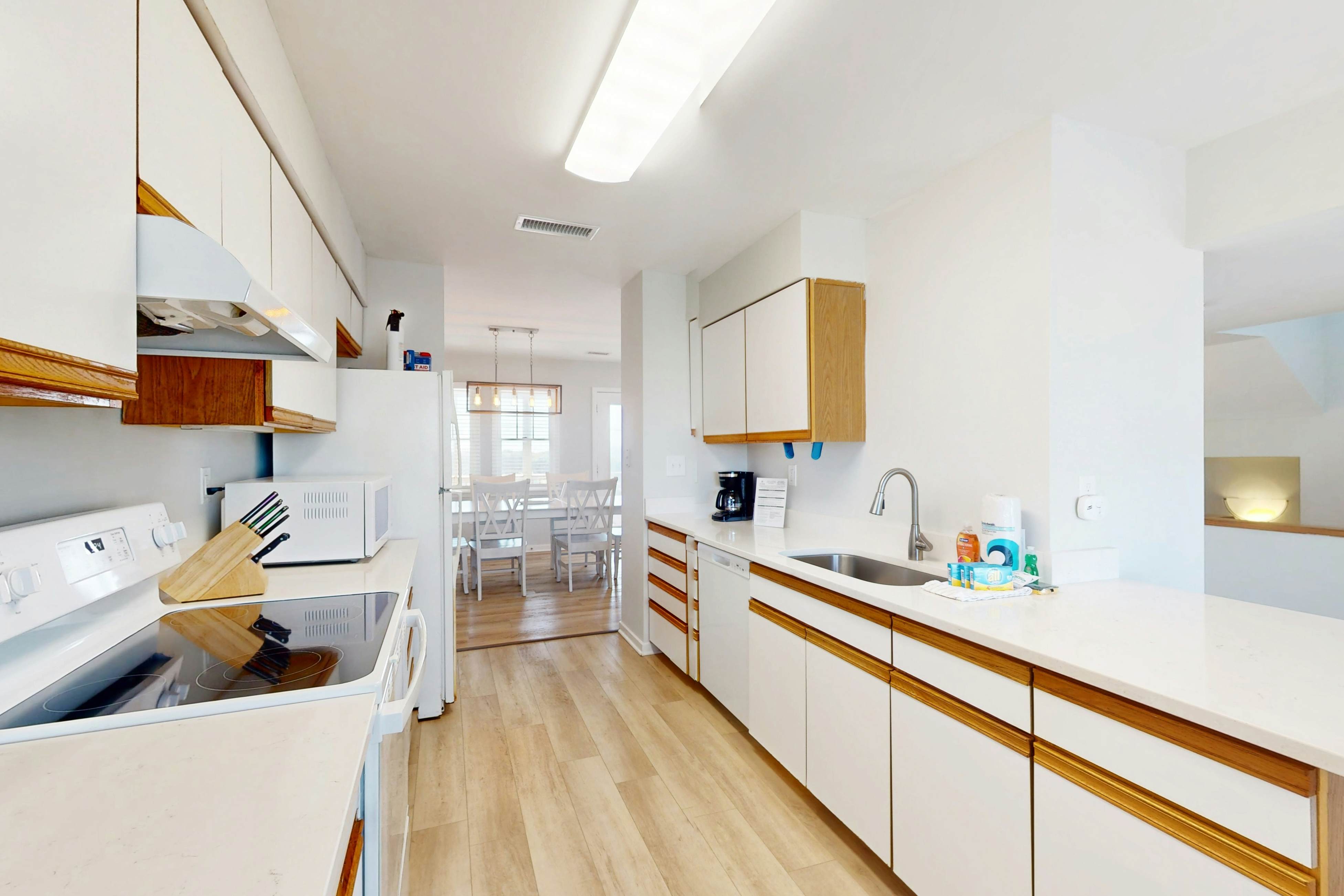 BXCACB4 Crane #4B-CAC