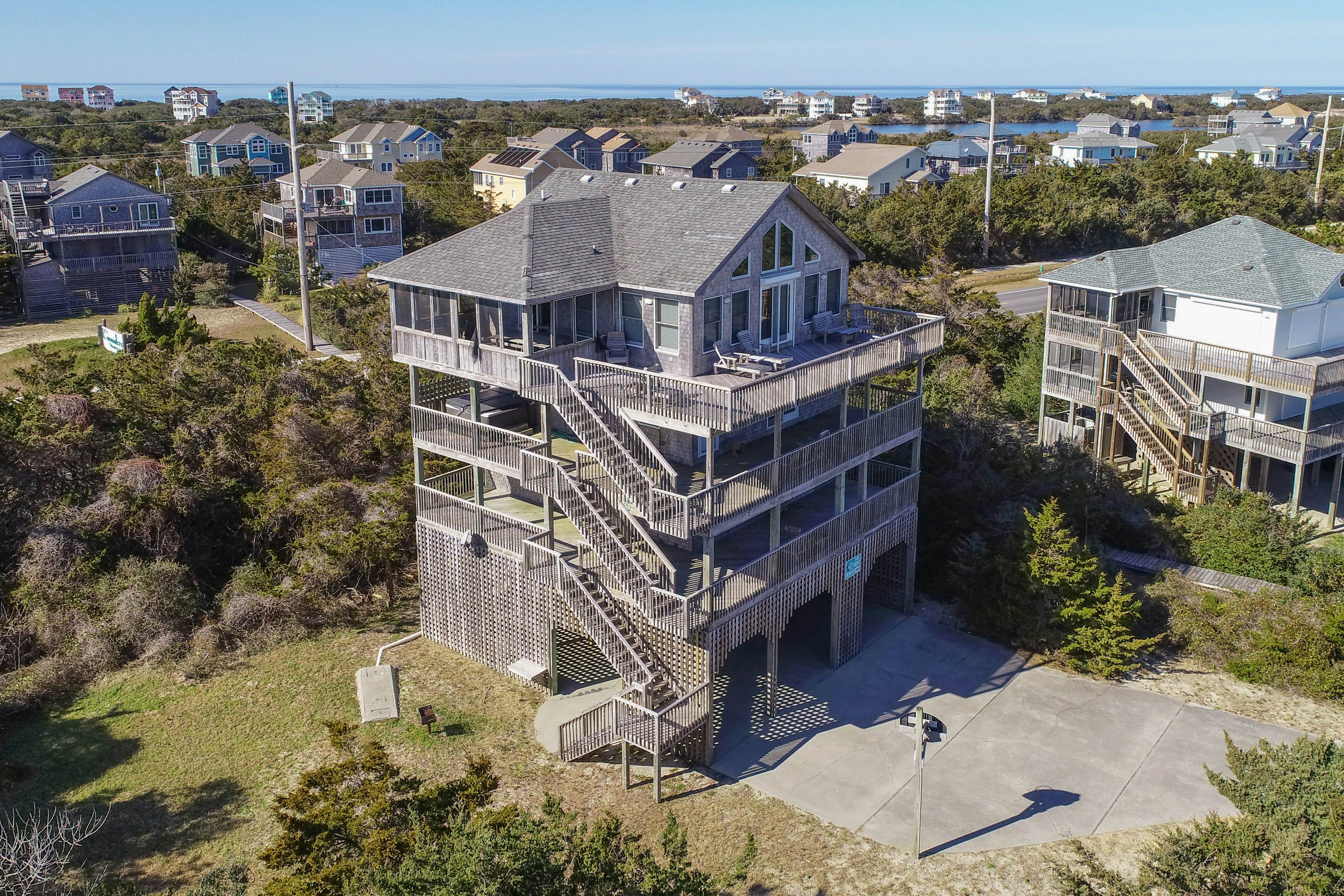 AV146 Rogue Wave 146