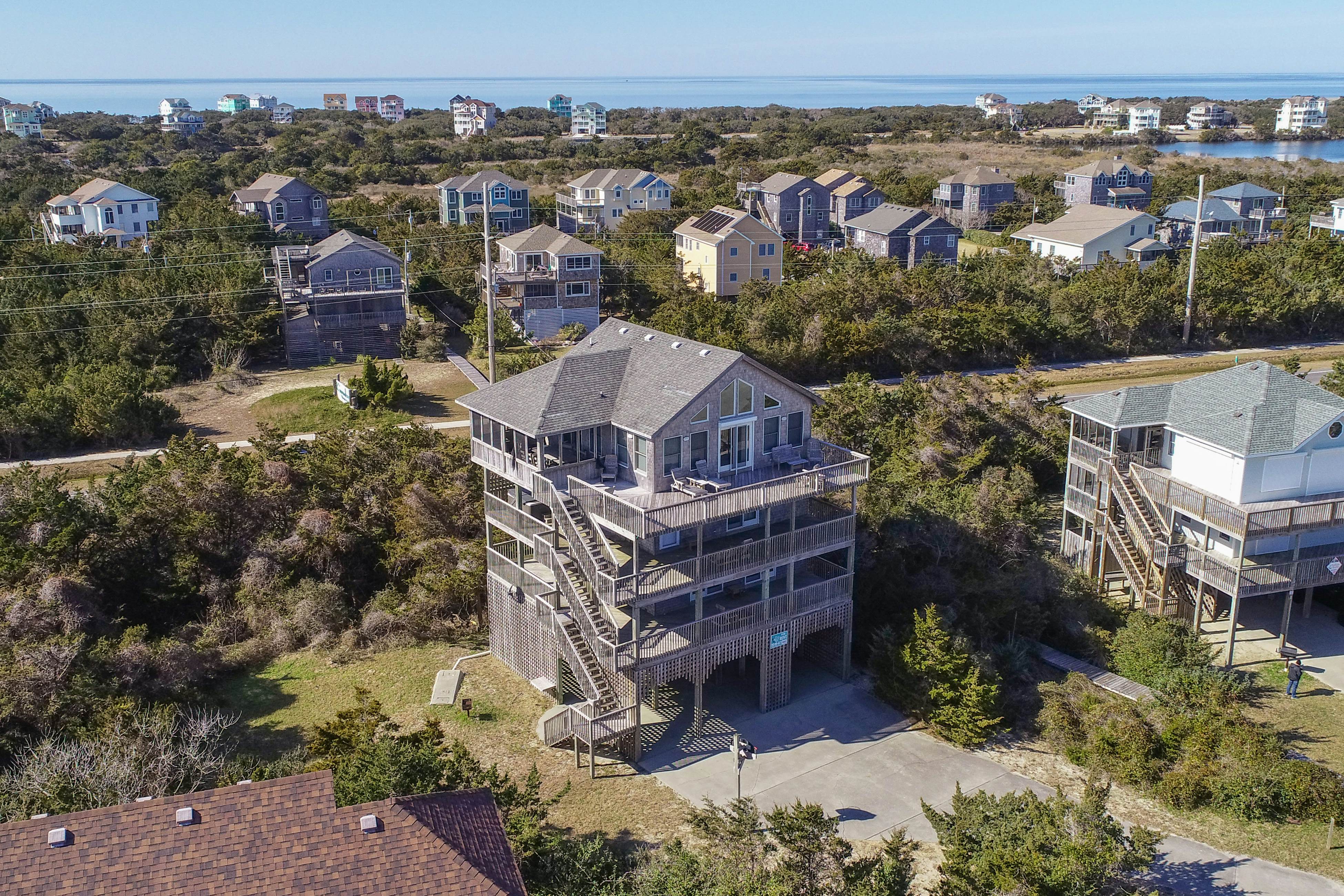 AV146 Rogue Wave 146