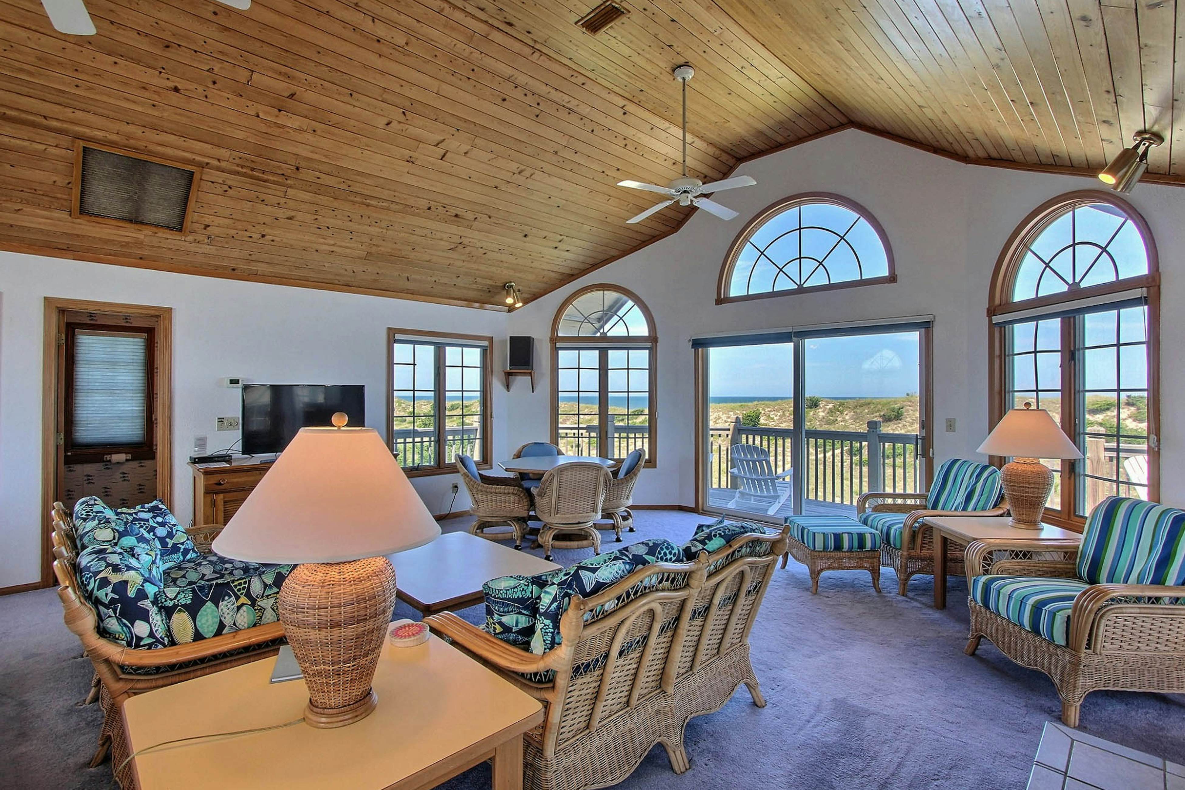 AVHC86 Gray Gables  #86-HC