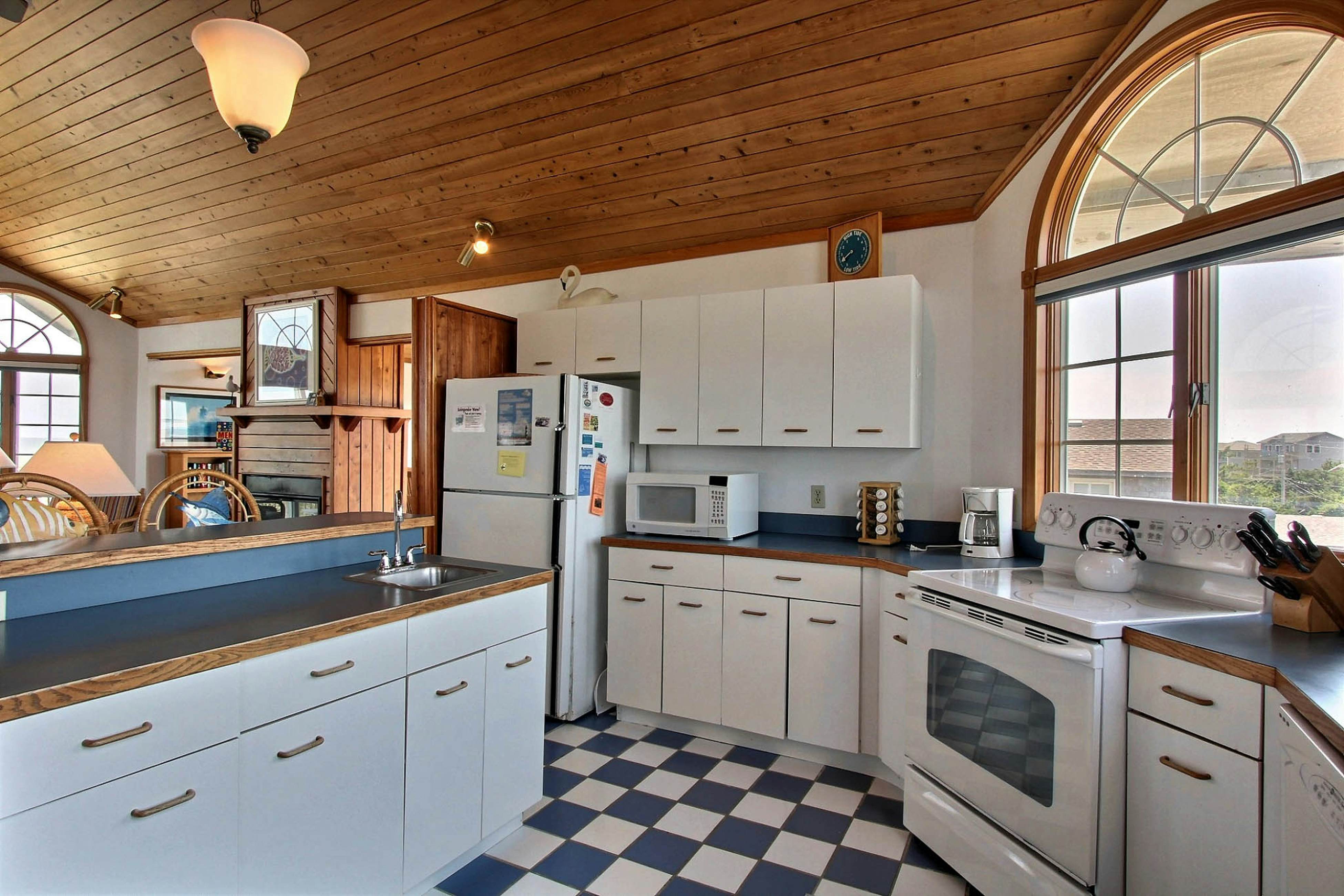 AVHC86 Gray Gables  #86-HC