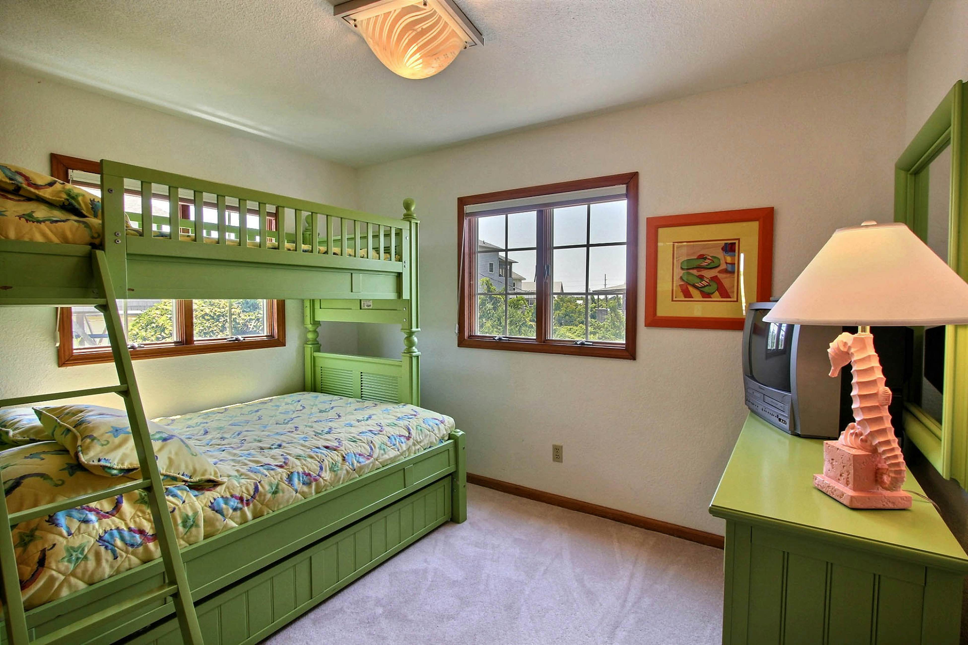 AVHC86 Gray Gables  #86-HC