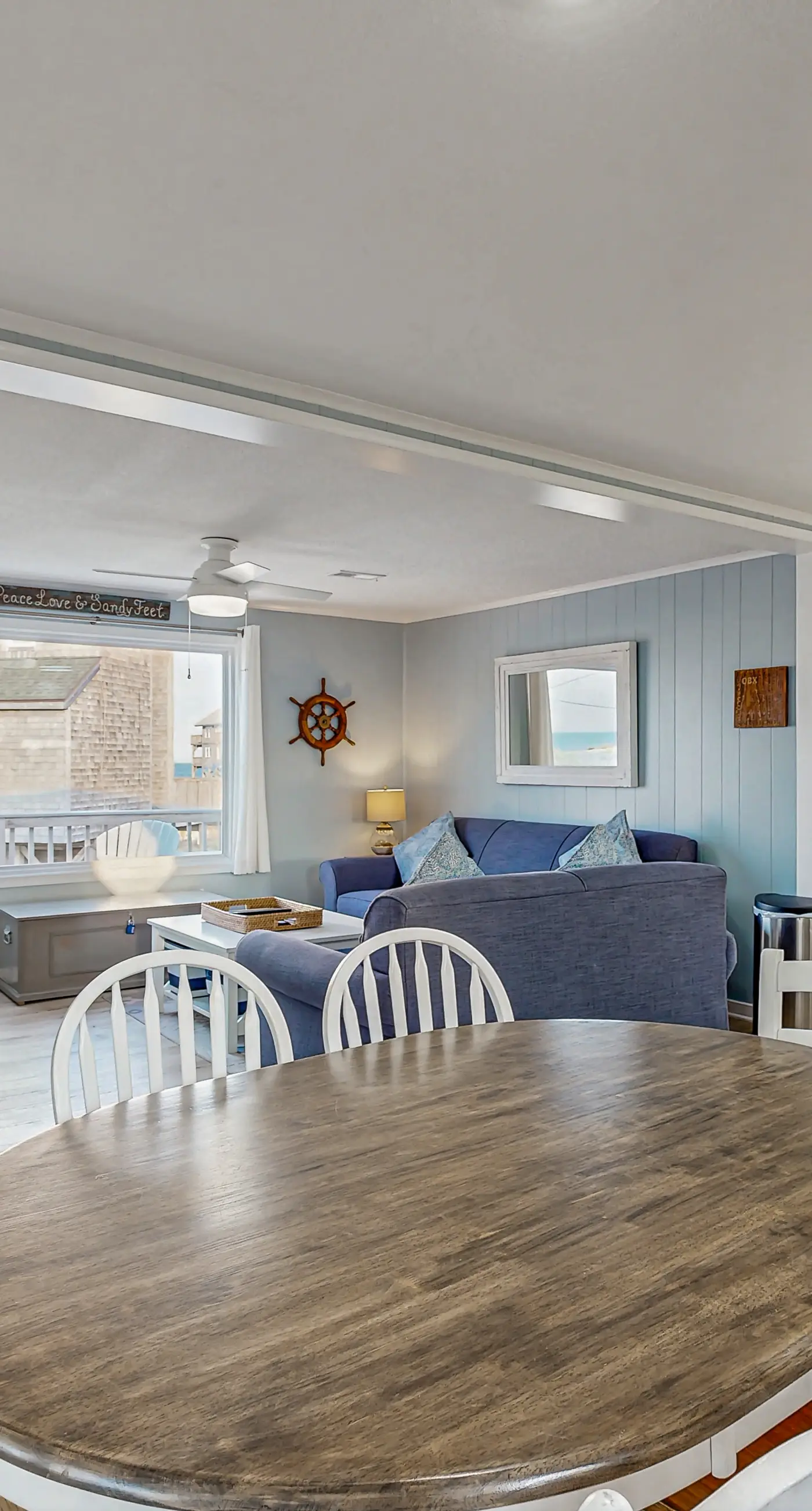 RO25 The Shore Shack