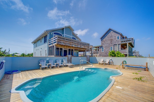 Oceanfront home with private heated pool, hot tub & electric vehicle charger
