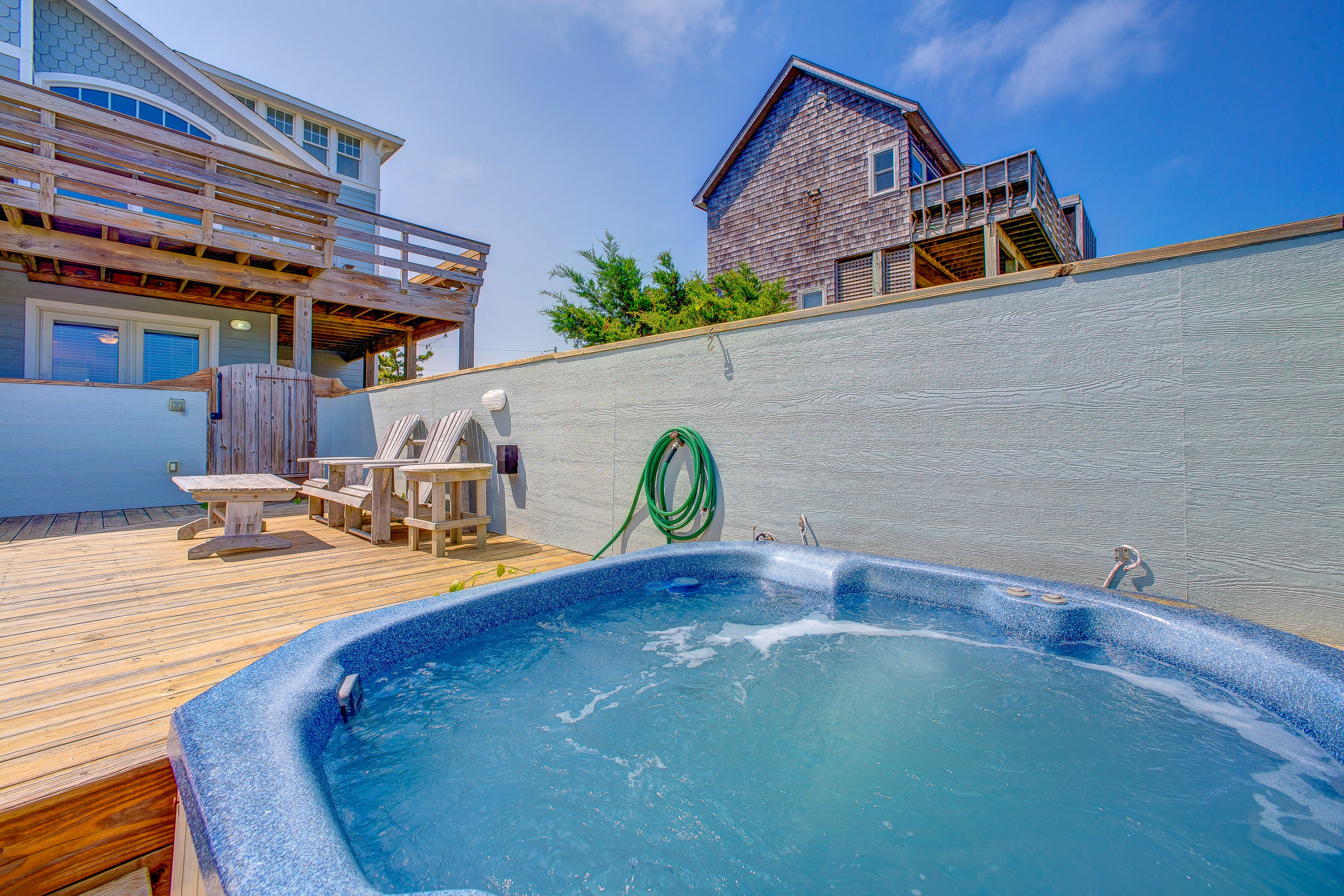 Oceanfront home with private heated pool, hot tub & electric vehicle charger