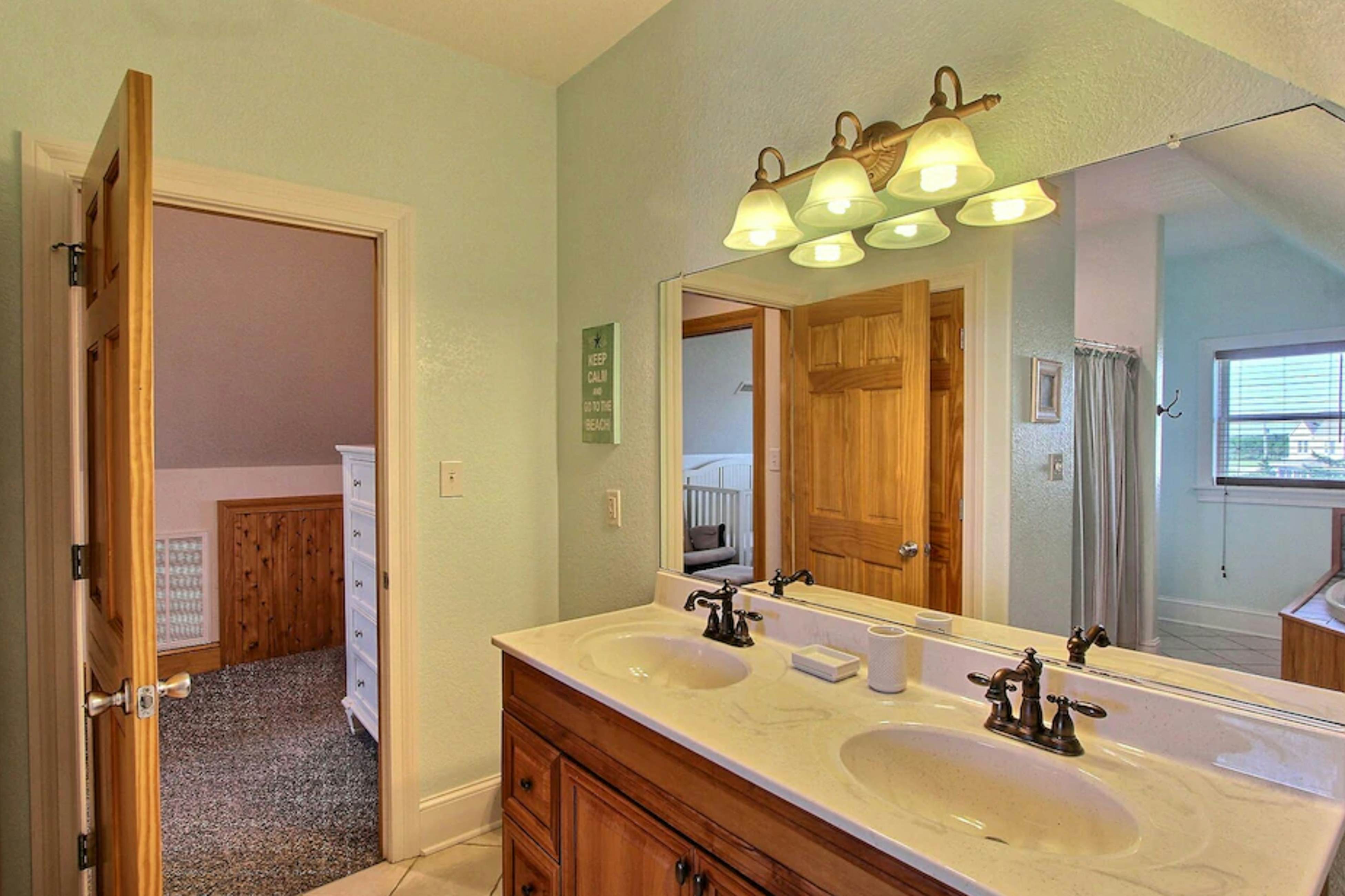 BXDPE101 The Jetty Cottage