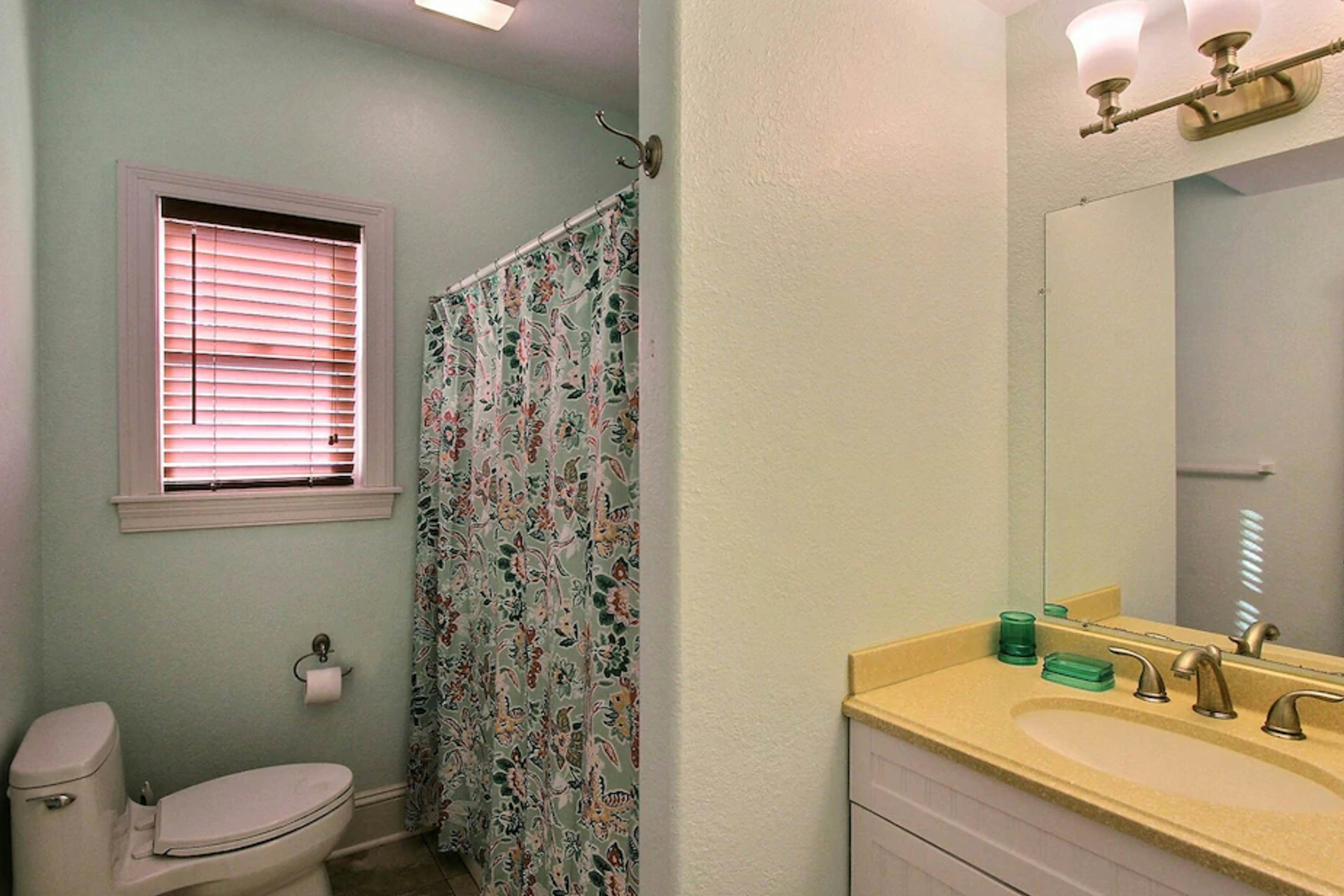 BXDPE101 The Jetty Cottage