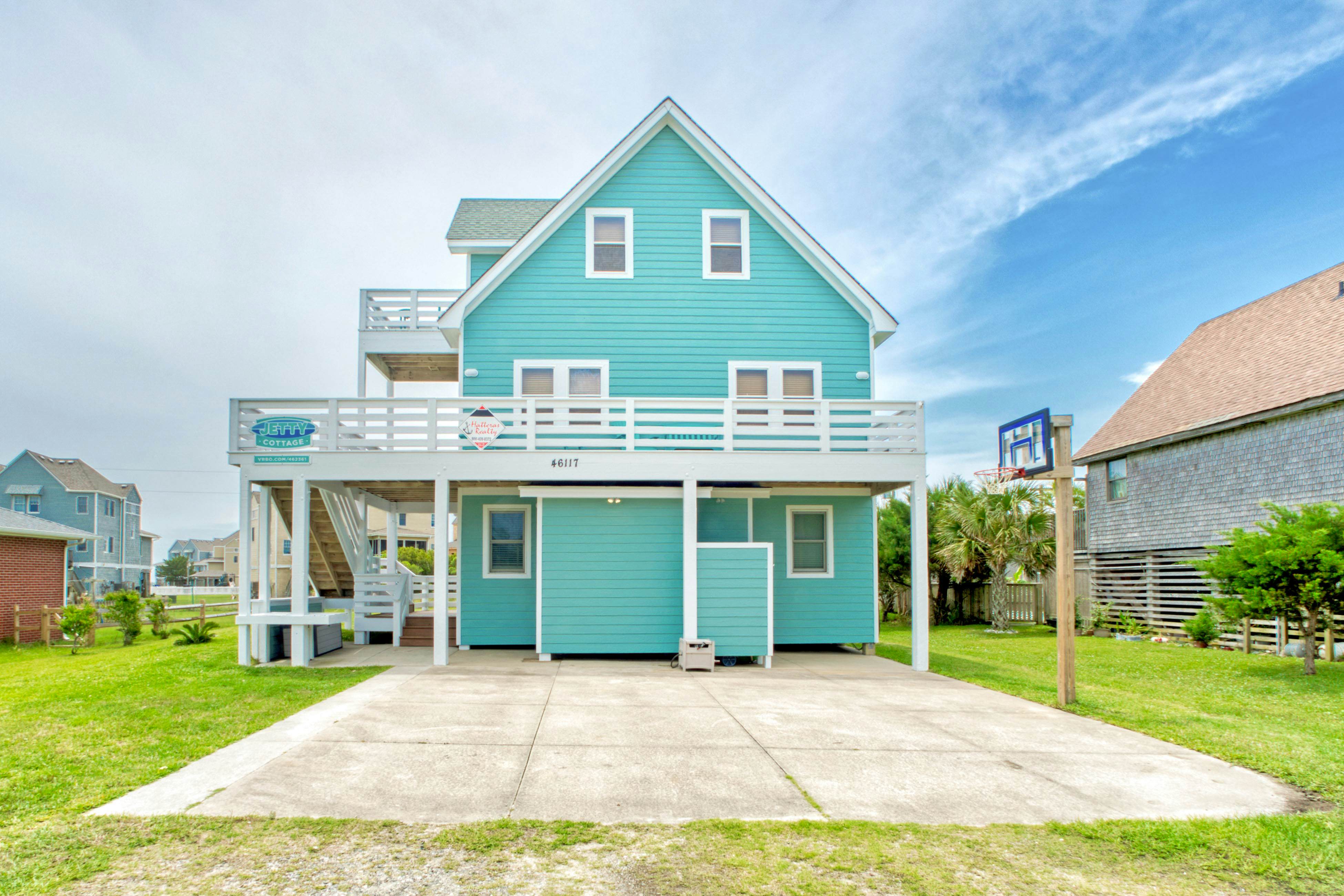 BXDPE101 The Jetty Cottage