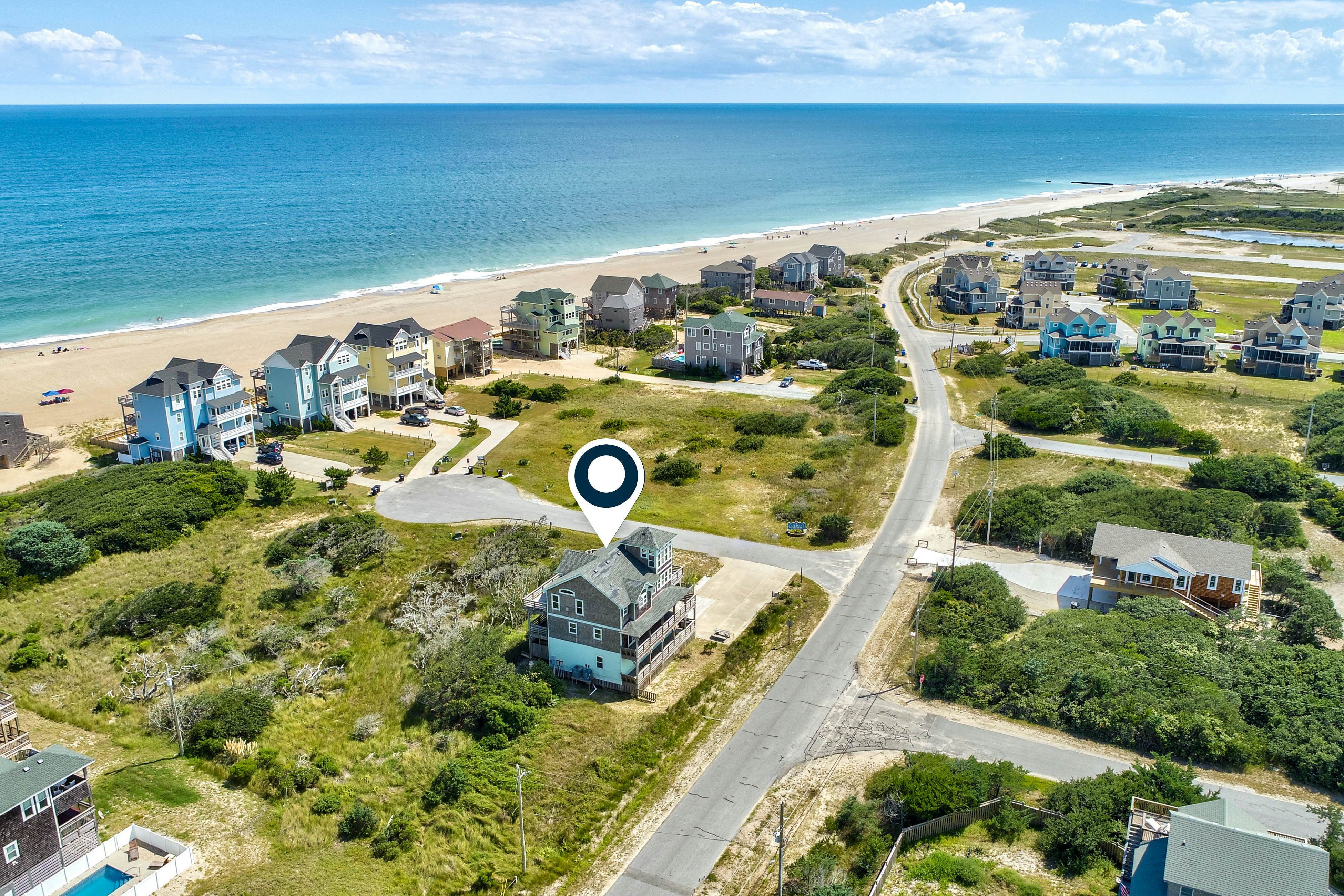 BX460 Hatteras Station