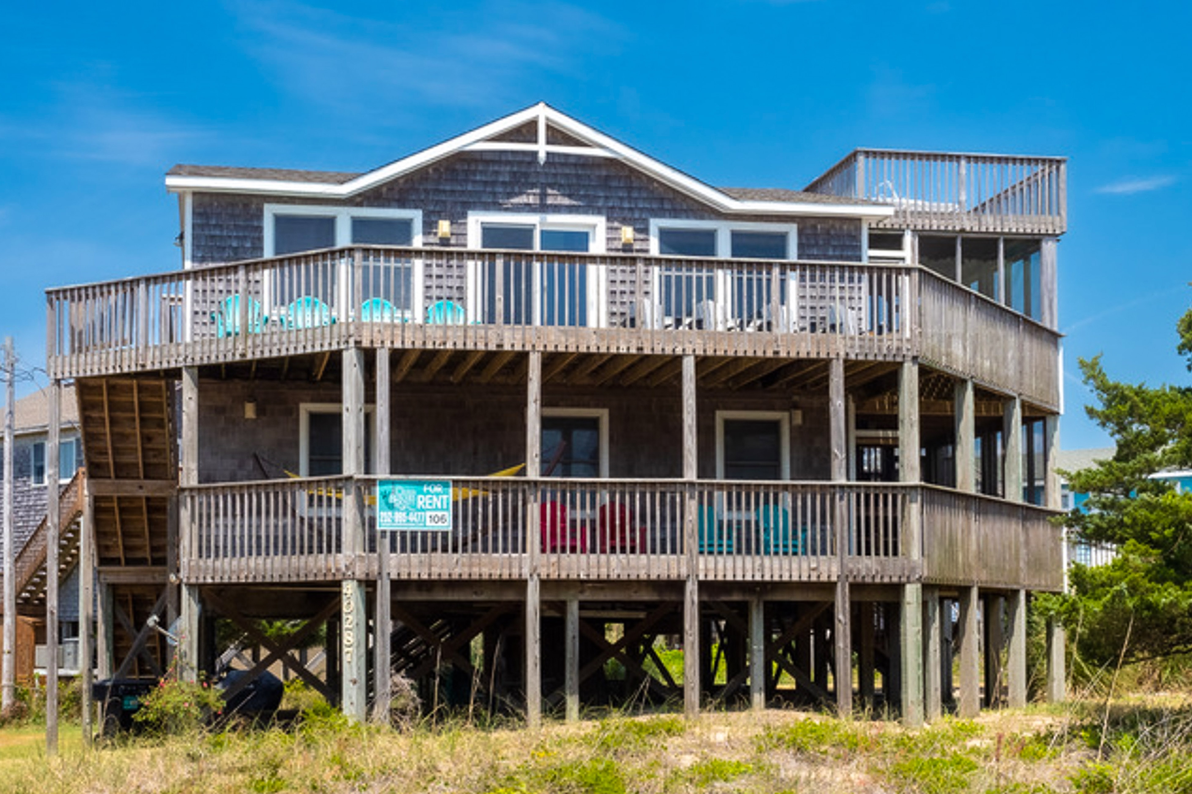 AV106 Dancing Dolphin 106