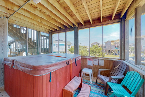 Dancing Dolphin 106: Dog-friendly,ocean view,hot tub