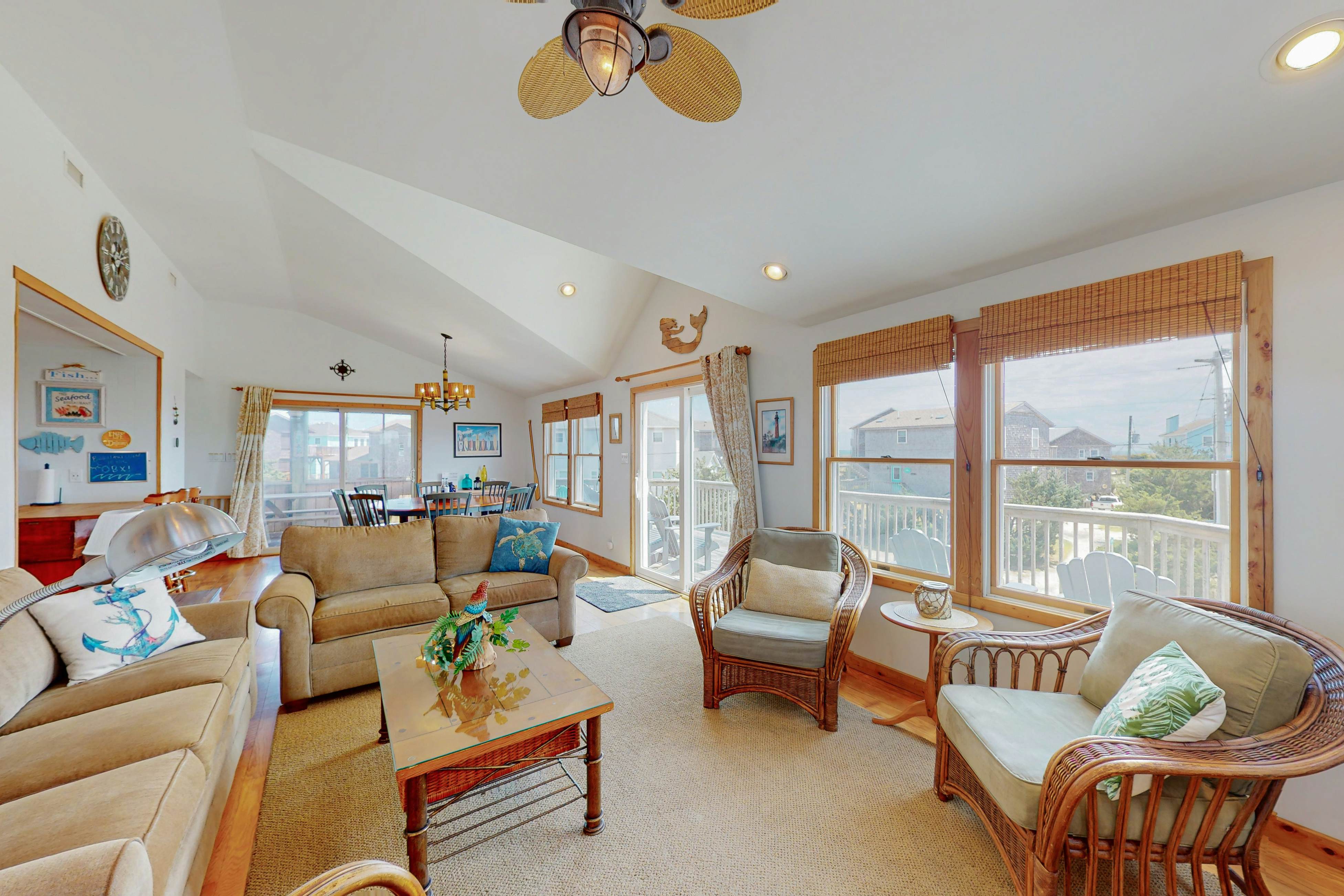 AV106 Dancing Dolphin 106