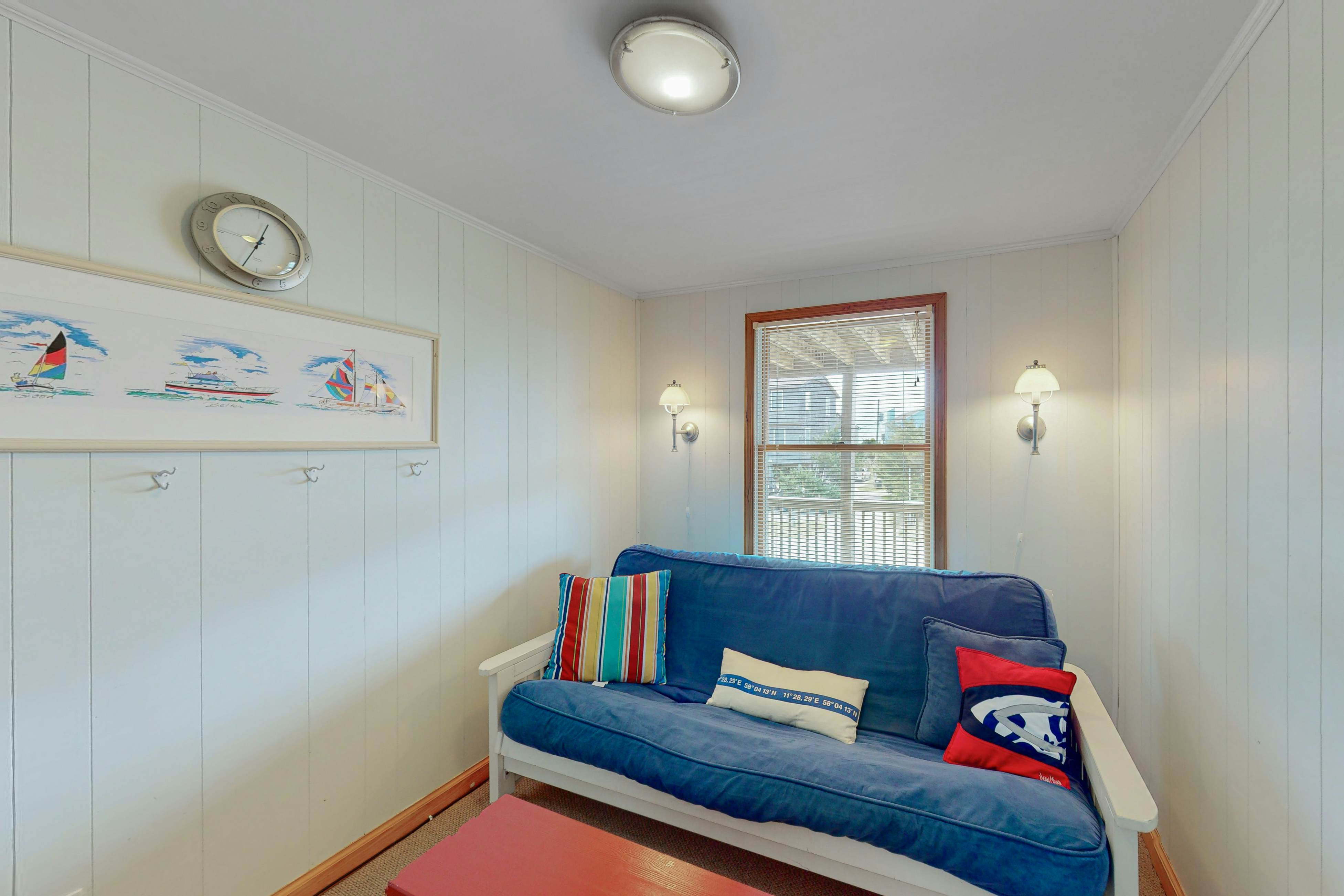 AV106 Dancing Dolphin 106