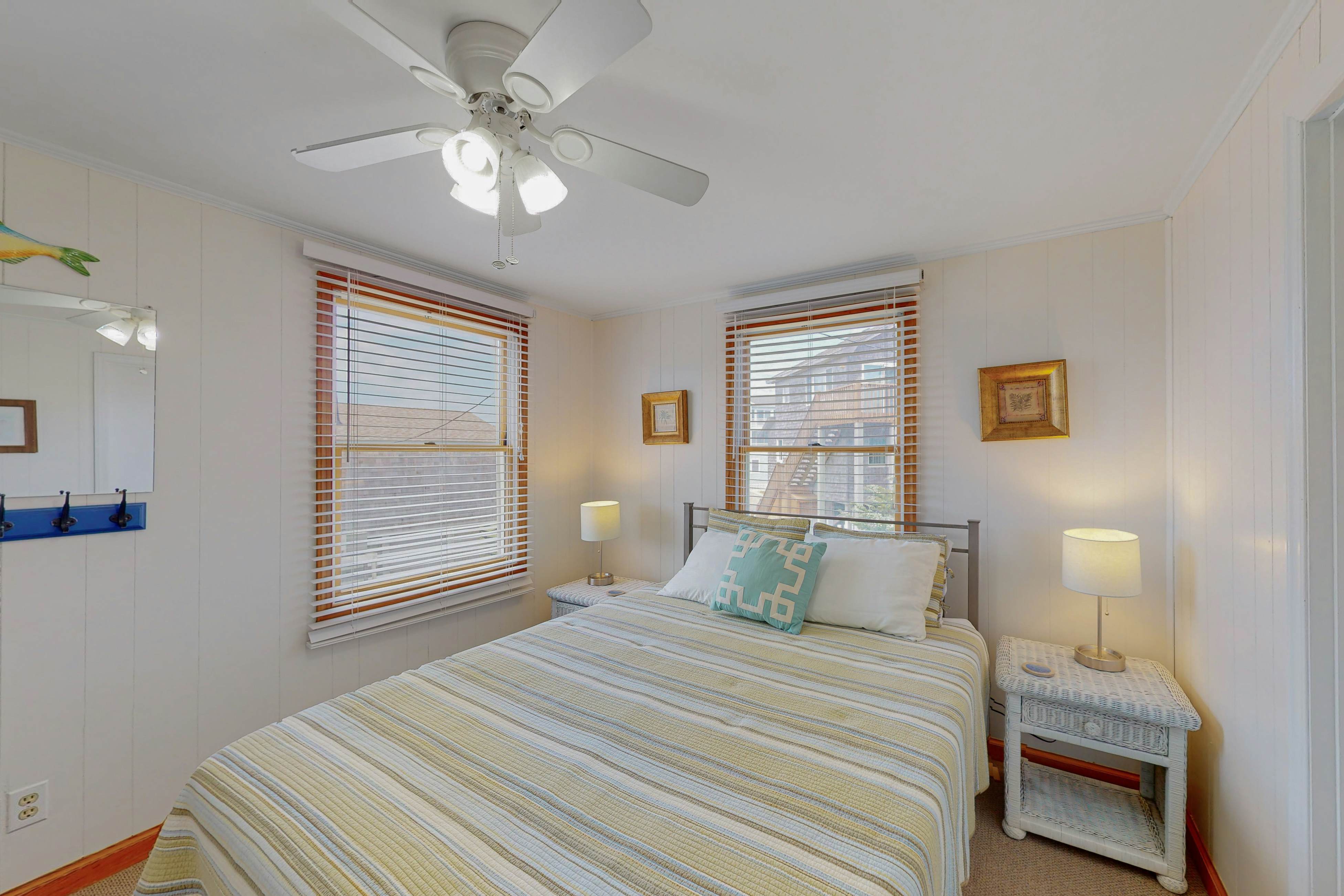 AV106 Dancing Dolphin 106