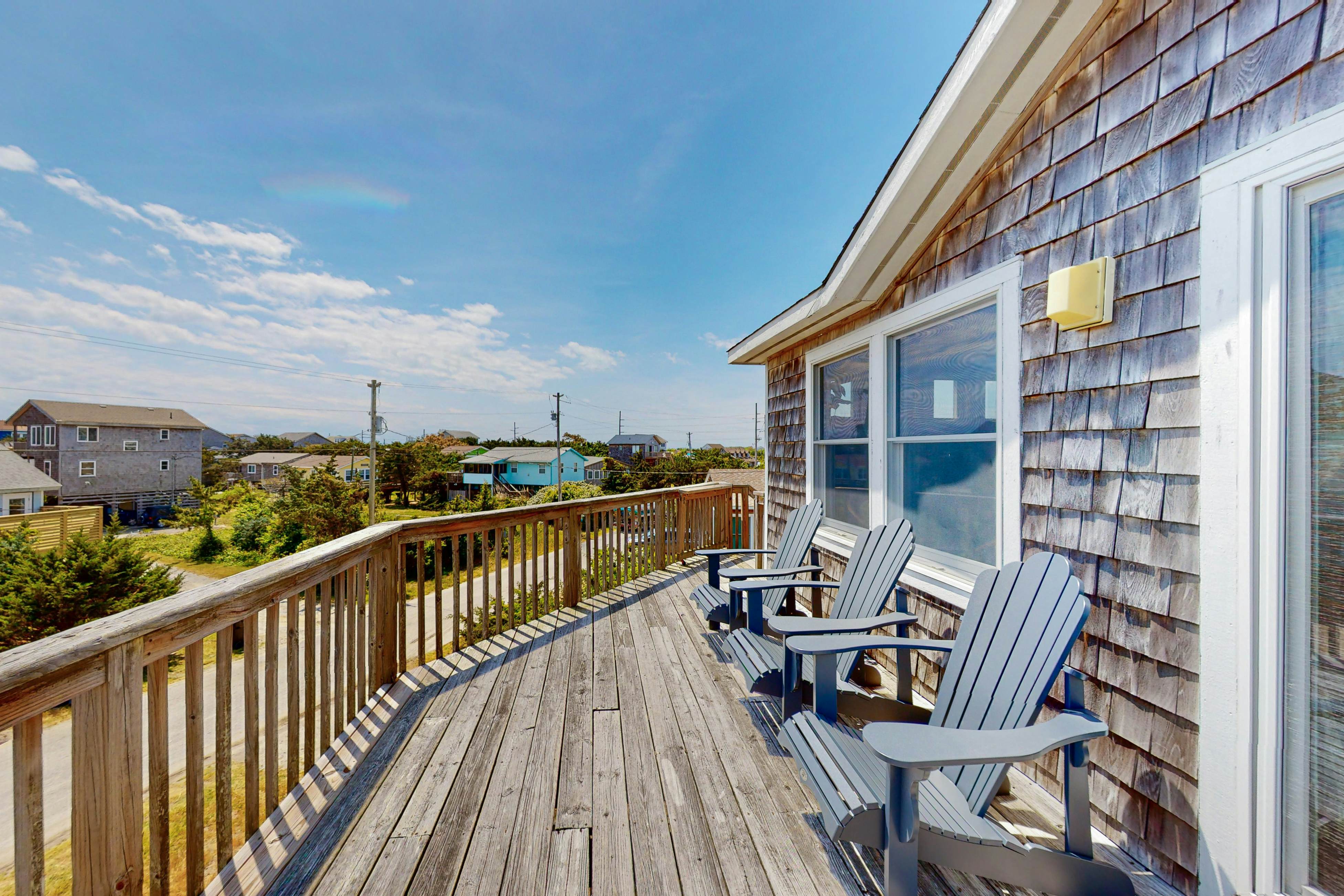 AV106 Dancing Dolphin 106