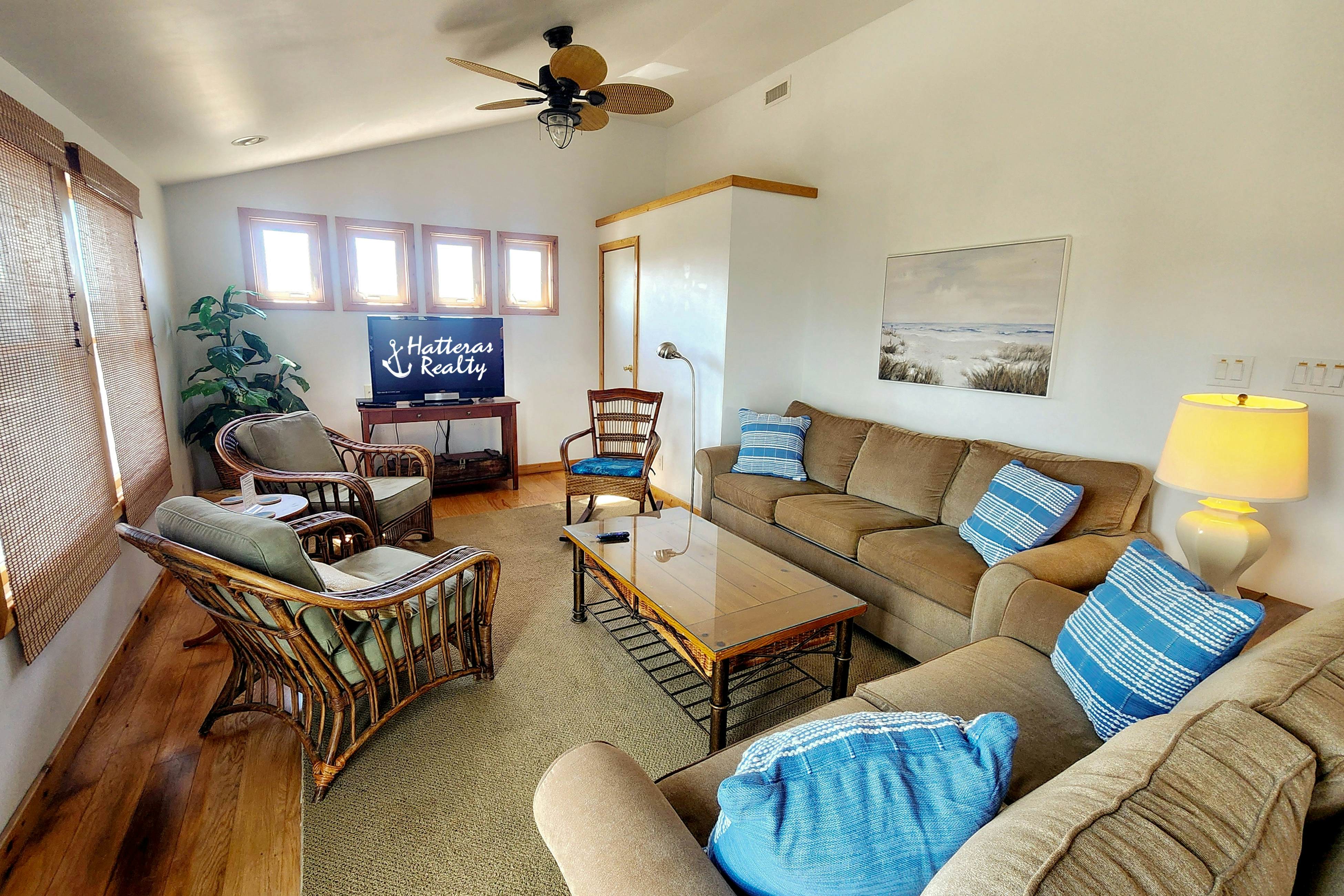 AV106 Dancing Dolphin 106