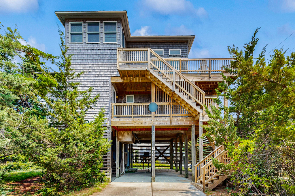 AVHC83 Waking Dream #83-HC