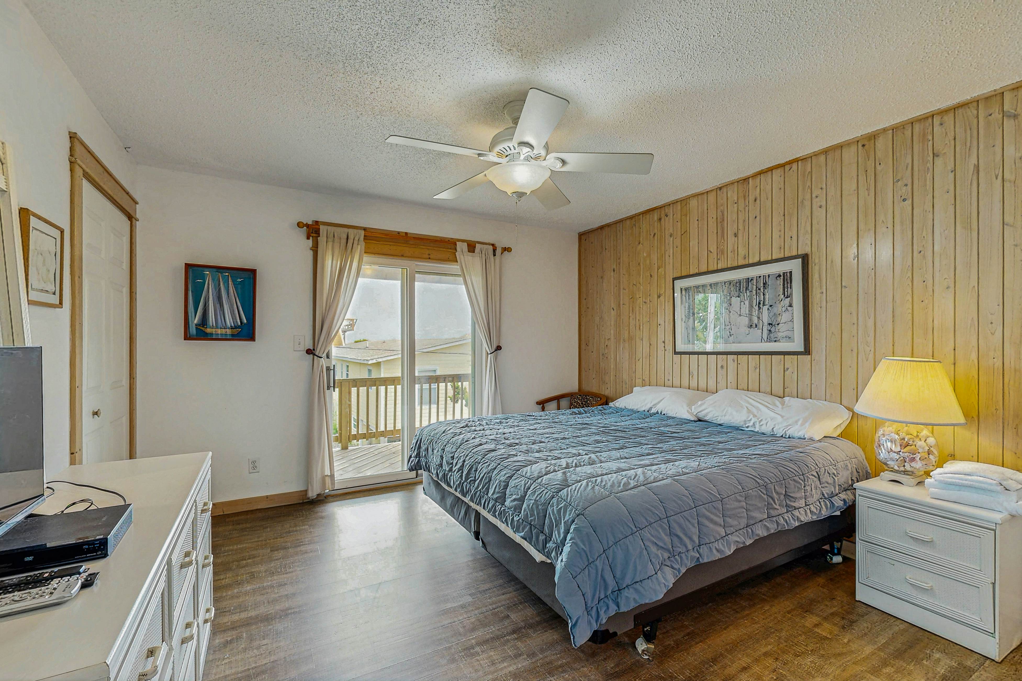 AVHC83 Waking Dream  #83-HC