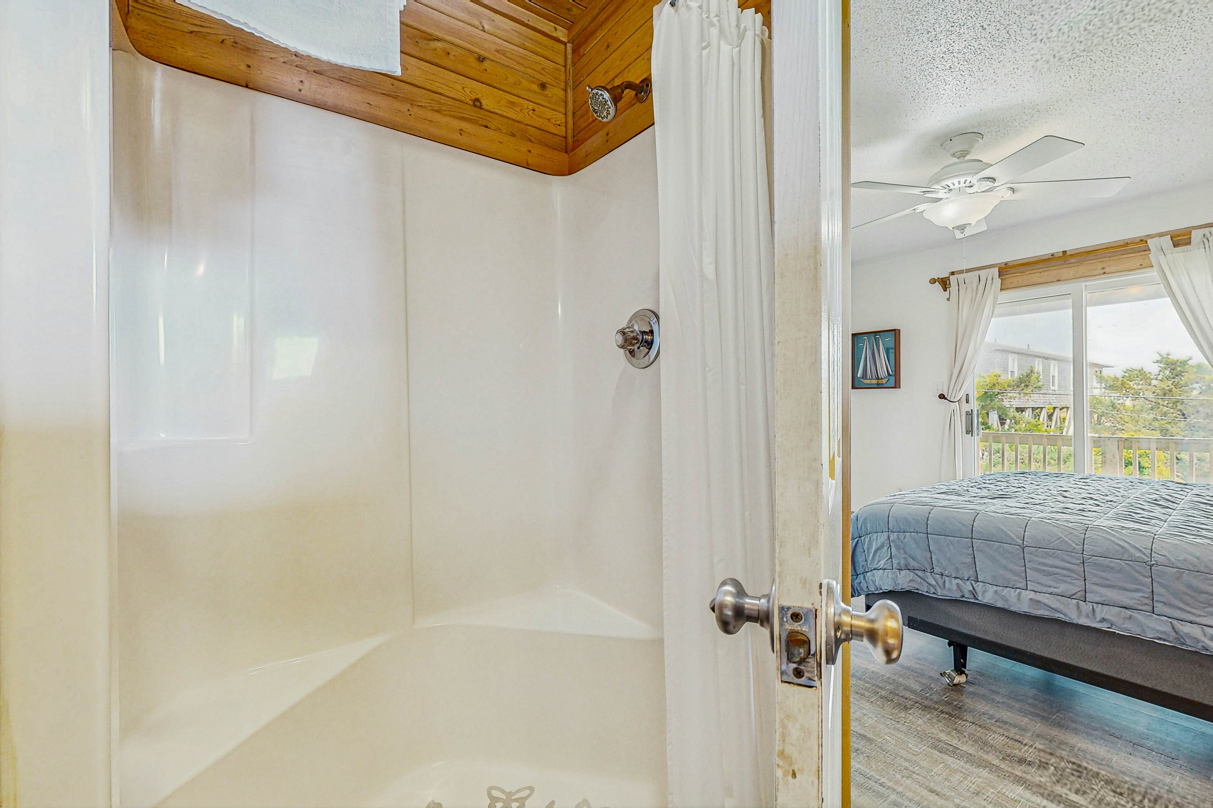 AVHC83 Waking Dream  #83-HC